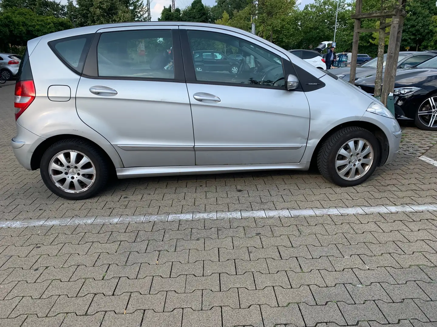 Mercedes-Benz A 180 CDI Autotronic Classic Silber - 2
