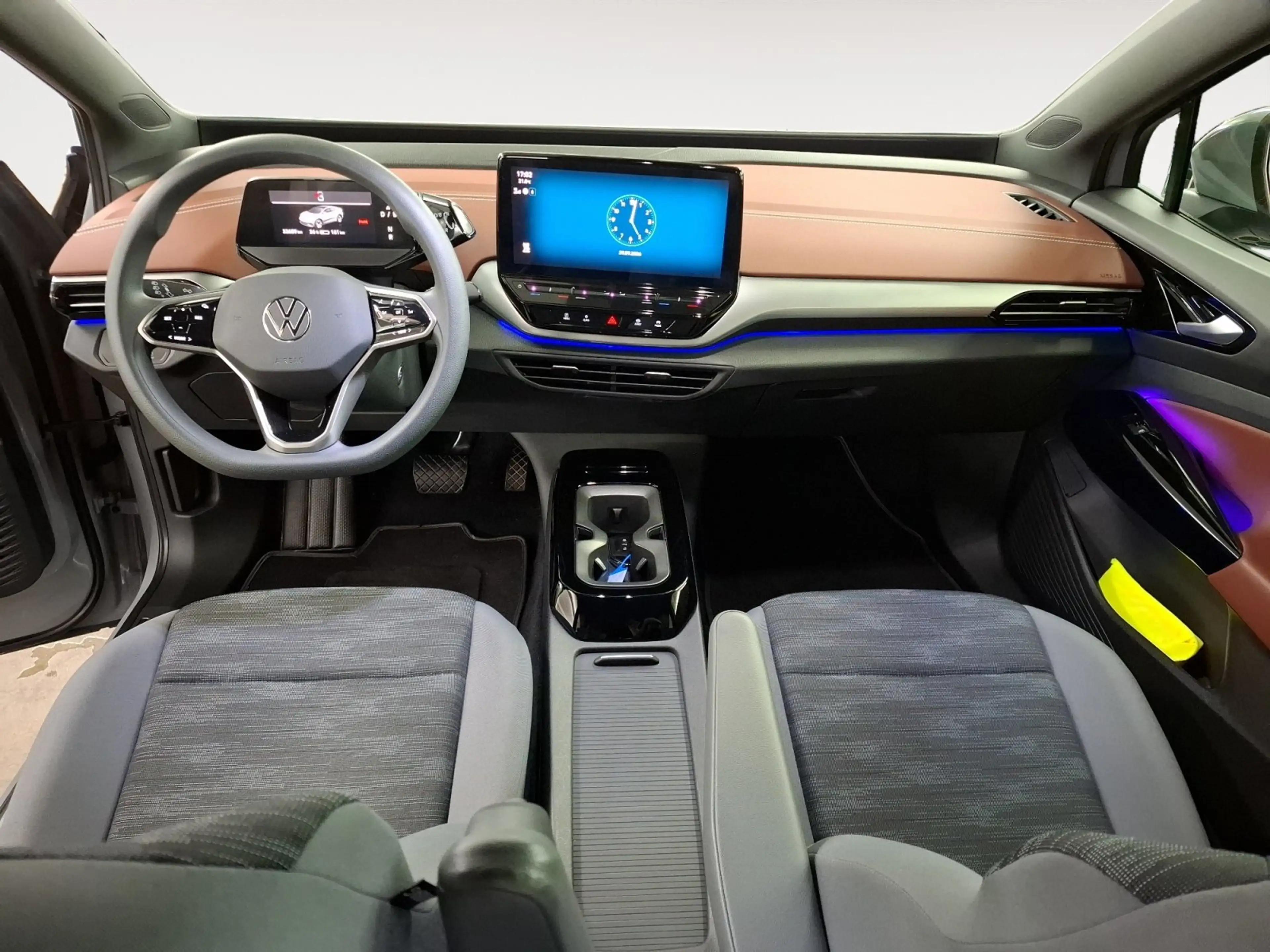 Volkswagen ID.5 Pro 128 kW Navi LED CarPlay ACC PDC — photo 9