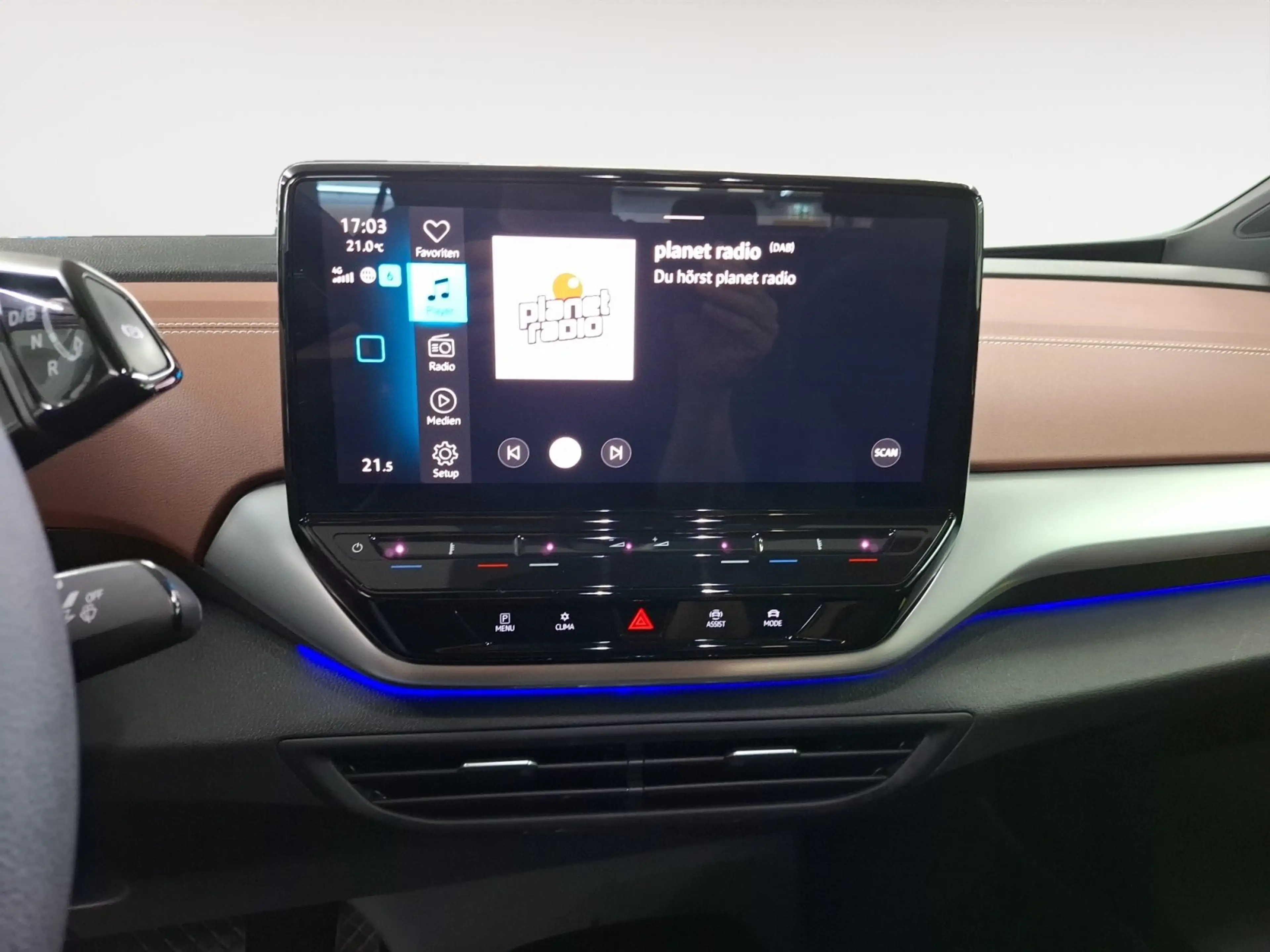 Volkswagen ID.5 Pro 128 kW Navi LED CarPlay ACC PDC — photo 13