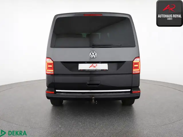 Volkswagen Multivan view 4