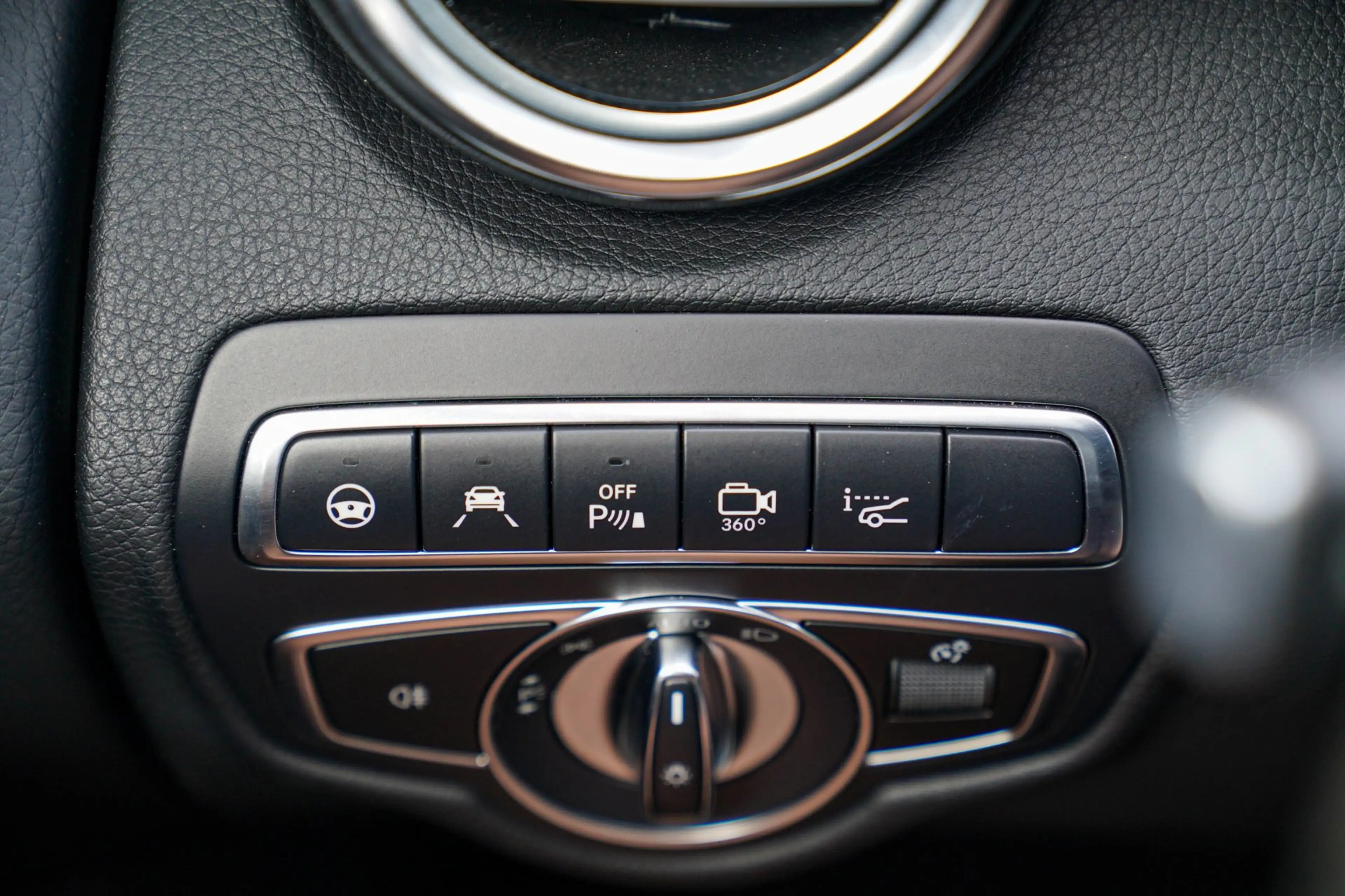 Mercedes-Benz GLC 63 AMG Coupé S 4MATIC+ | 360 Camera | Carbon | Head Up Di — photo 32