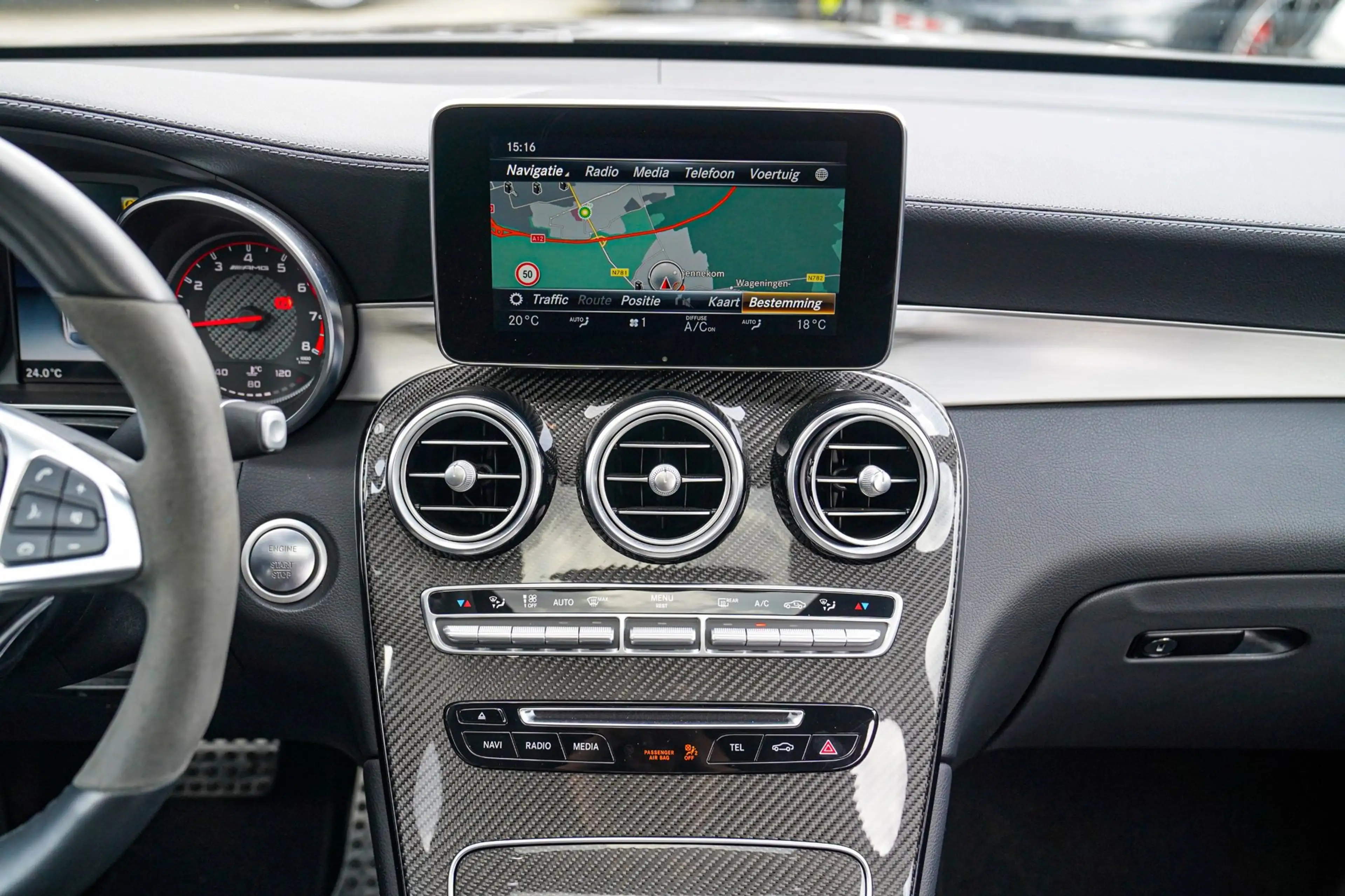 Mercedes-Benz GLC 63 AMG Coupé S 4MATIC+ | 360 Camera | Carbon | Head Up Di — photo 23
