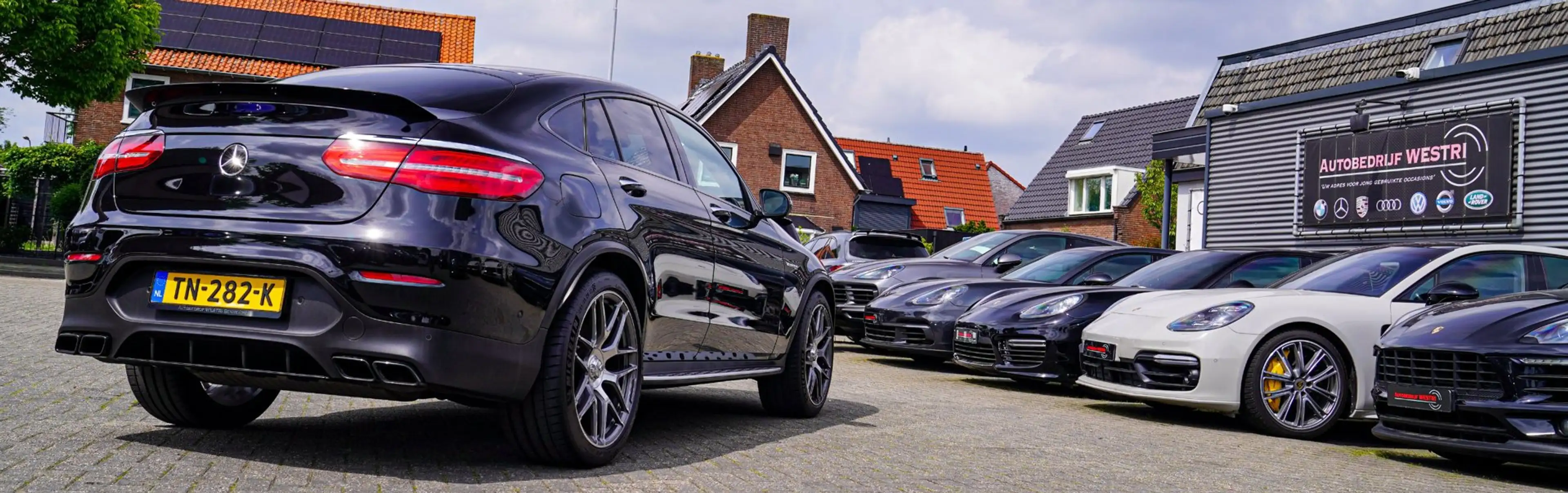 Mercedes-Benz GLC 63 AMG Coupé S 4MATIC+ | 360 Camera | Carbon | Head Up Di — photo 3