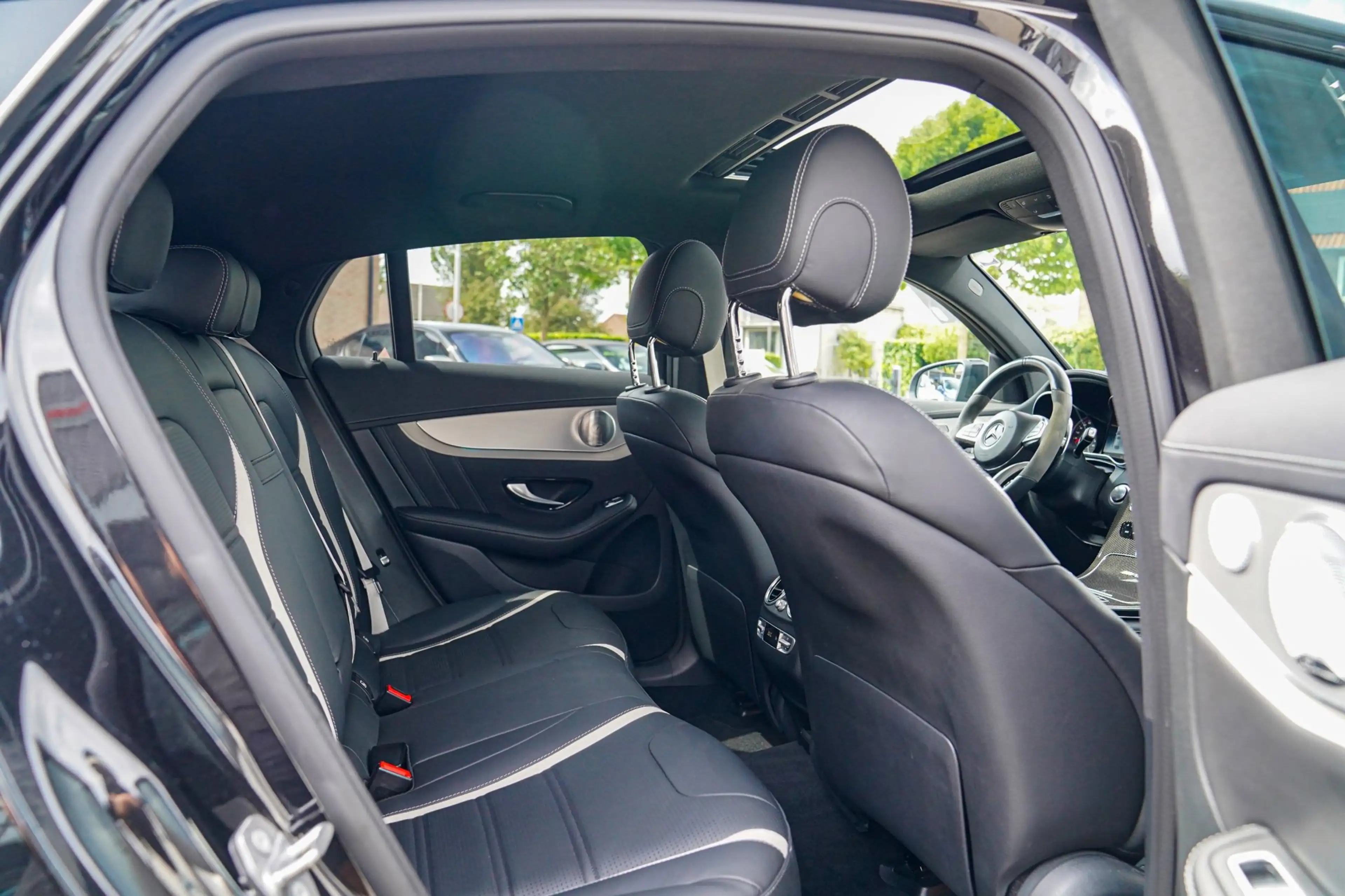Mercedes-Benz GLC 63 AMG Coupé S 4MATIC+ | 360 Camera | Carbon | Head Up Di — photo 18