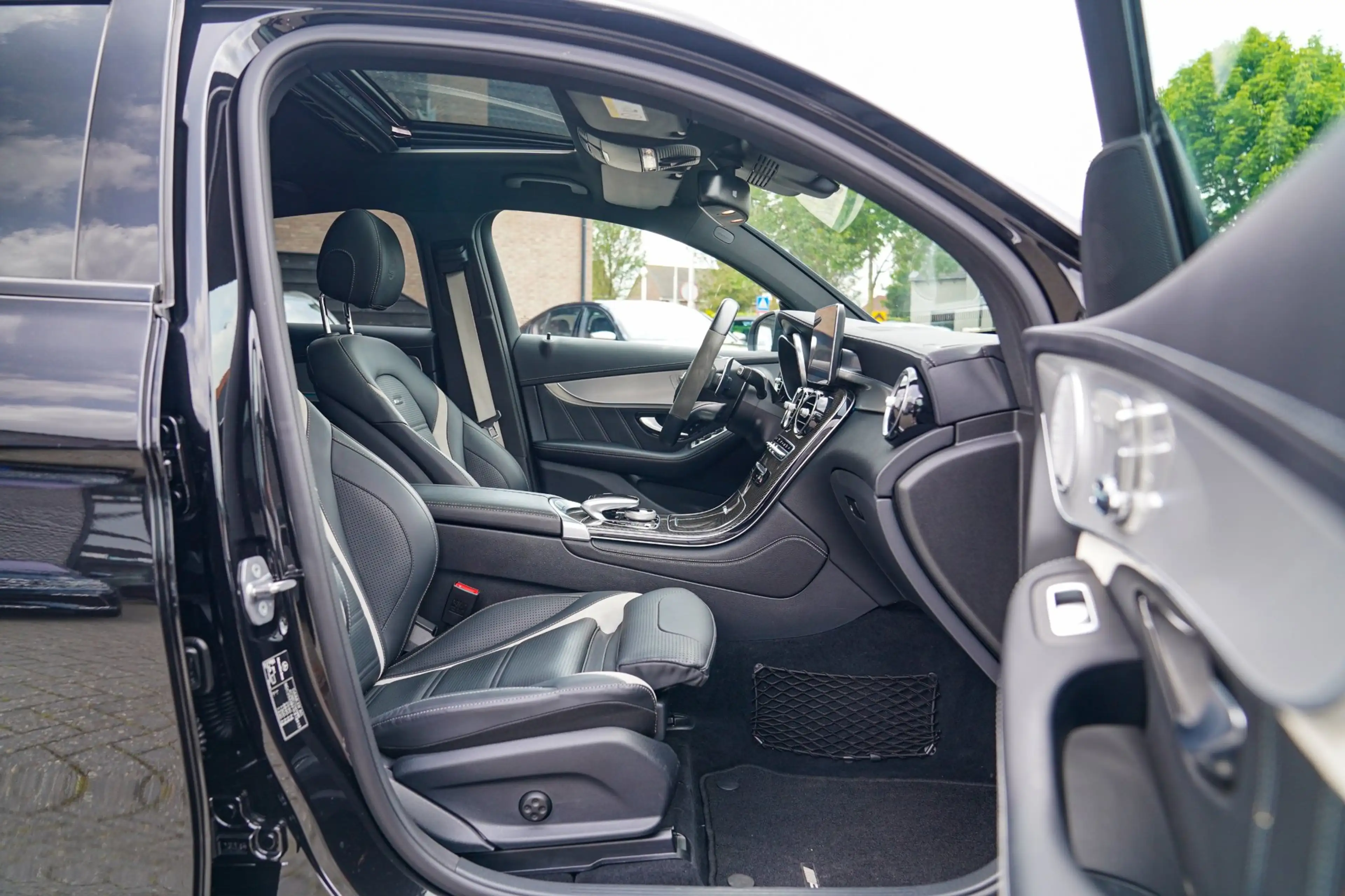 Mercedes-Benz GLC 63 AMG Coupé S 4MATIC+ | 360 Camera | Carbon | Head Up Di — photo 27