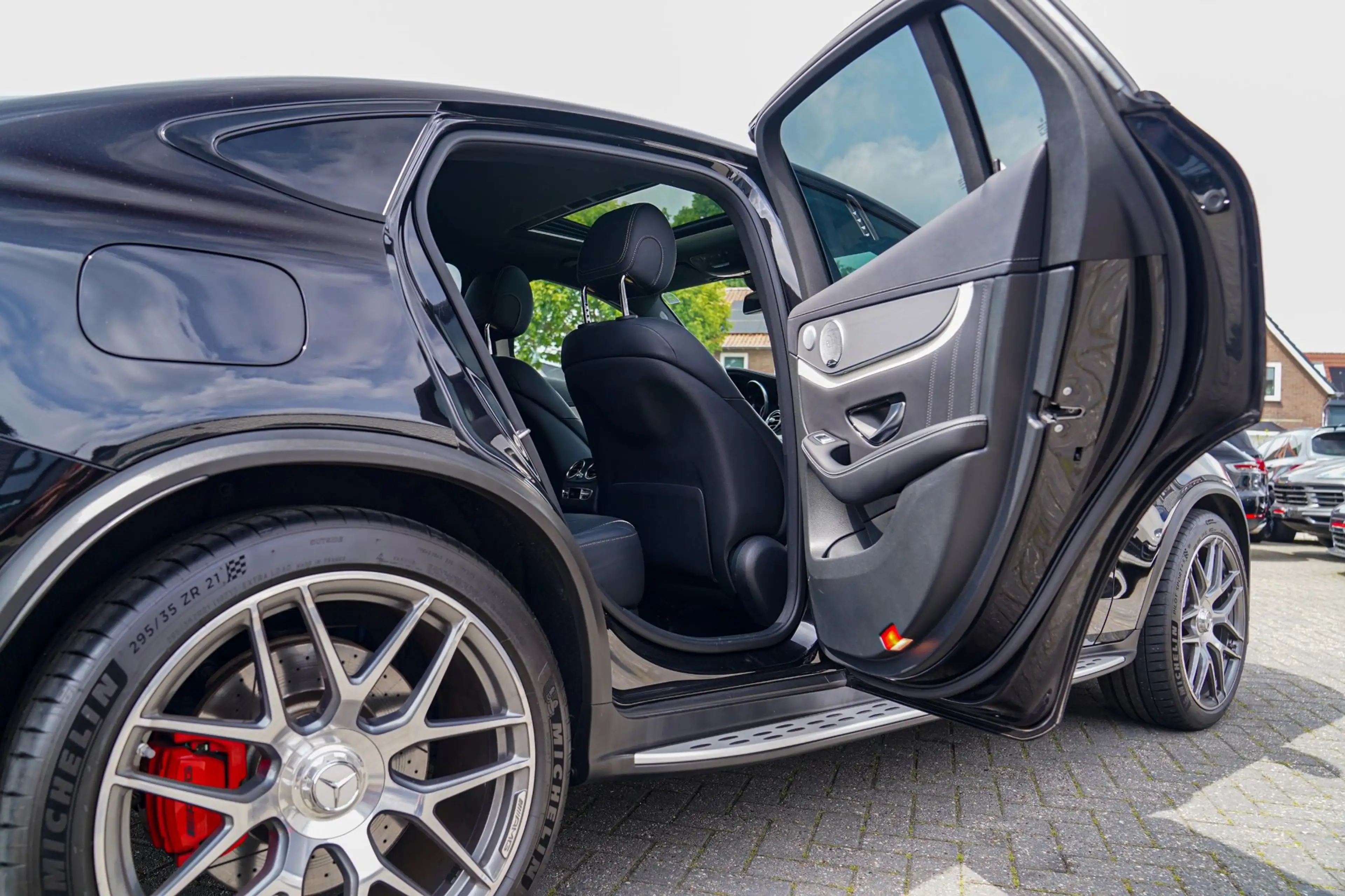 Mercedes-Benz GLC 63 AMG Coupé S 4MATIC+ | 360 Camera | Carbon | Head Up Di — photo 15
