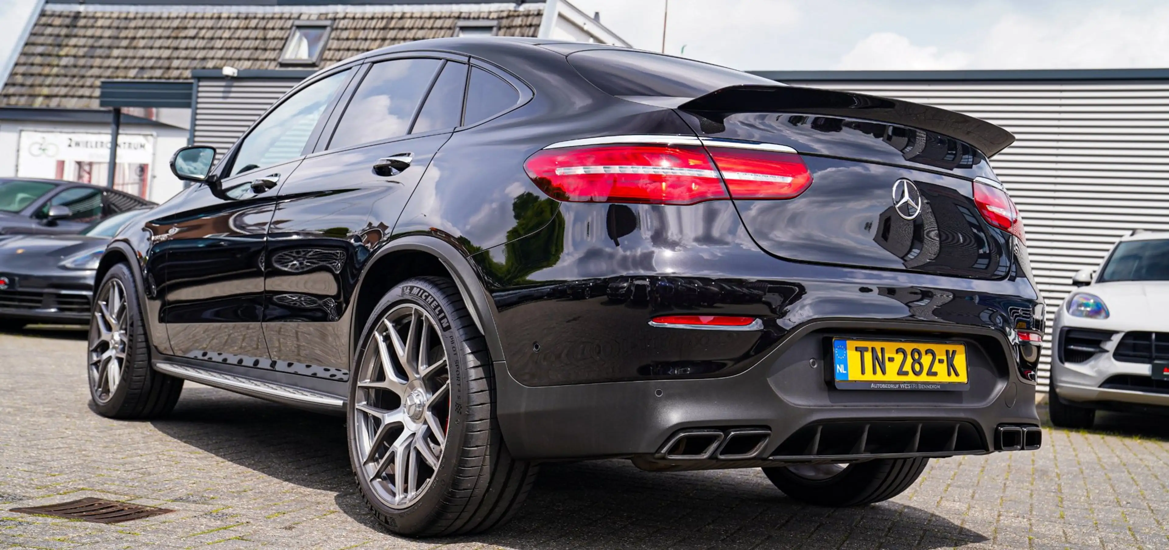 Mercedes-Benz GLC 63 AMG Coupé S 4MATIC+ | 360 Camera | Carbon | Head Up Di — photo 14