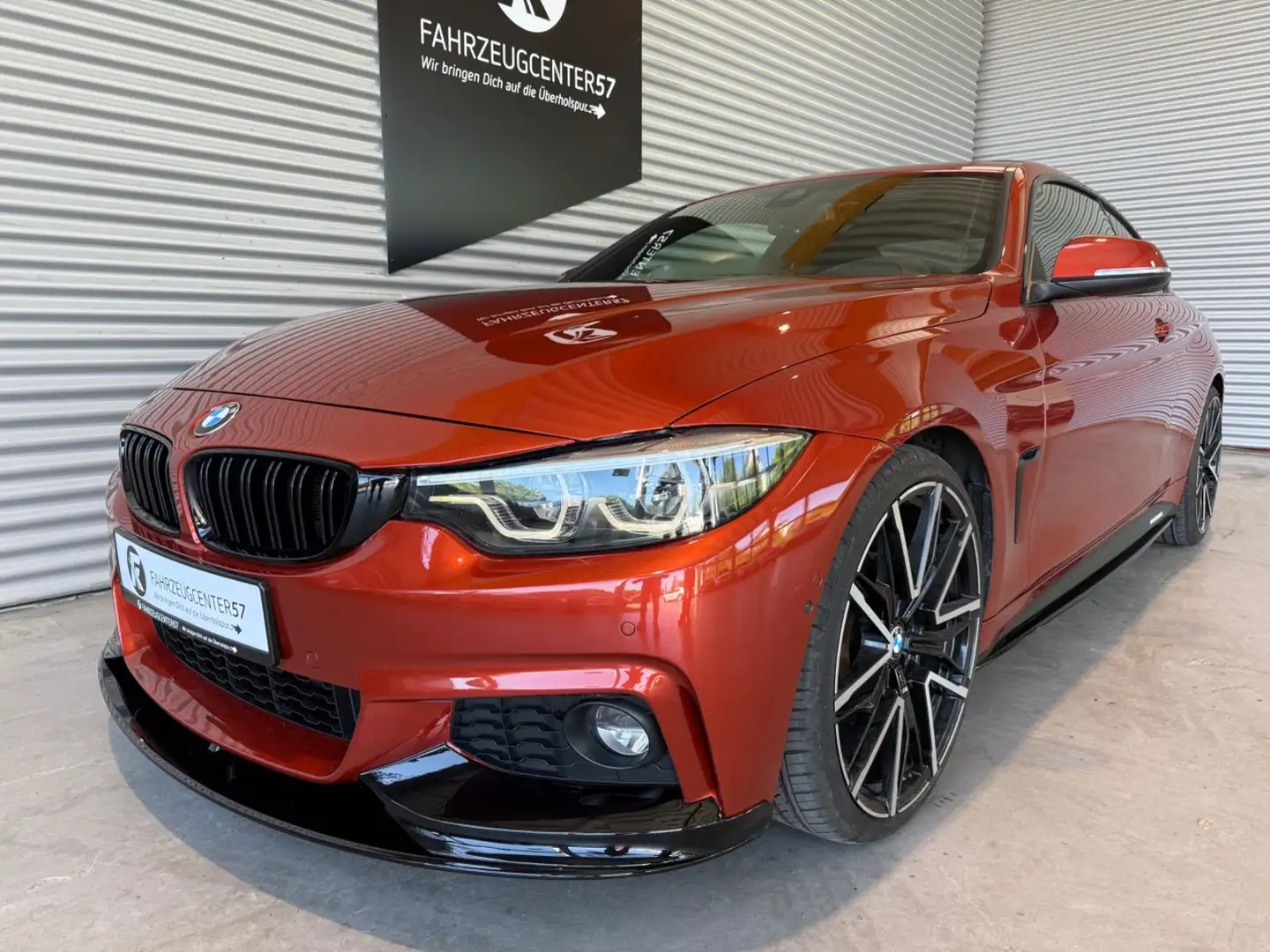 BMW 430 i Coupé M-PERFORMANCE/HUD/H&K/360°/CARPLAY Oranžová - 2