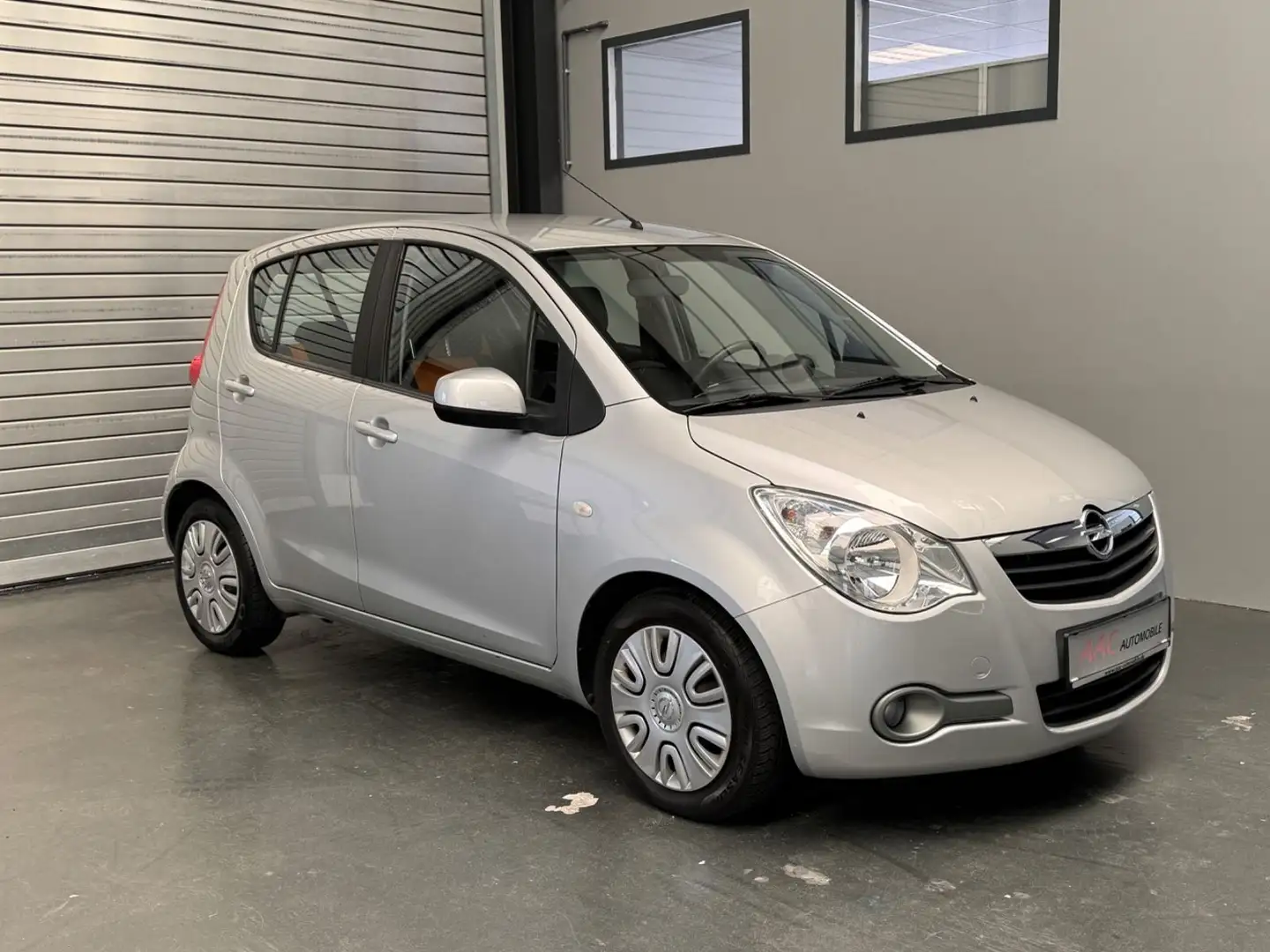 Opel Agila B Edition/Klima/Allwetter/49.500 Zilver - 1