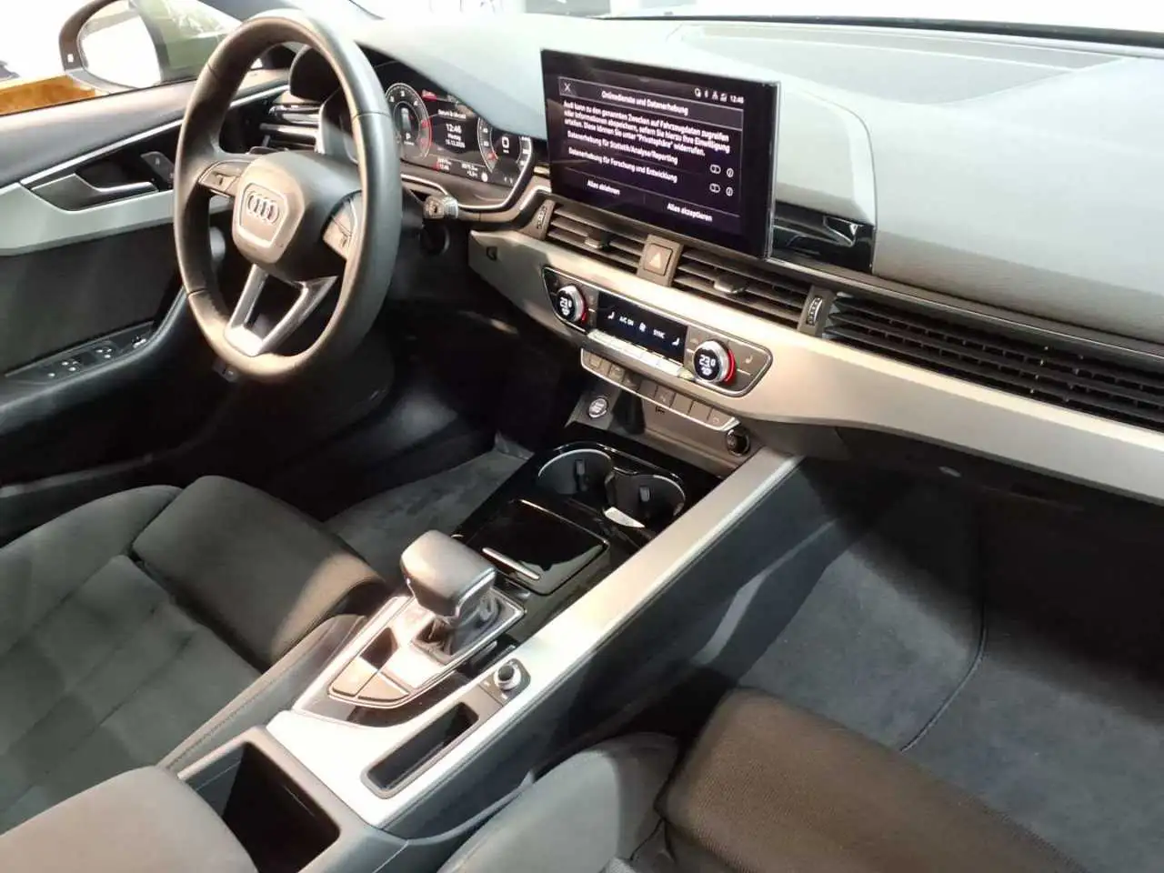 Audi A4 A4 Avant 40 TDI S tronic advanced AHK ACC KAM 12