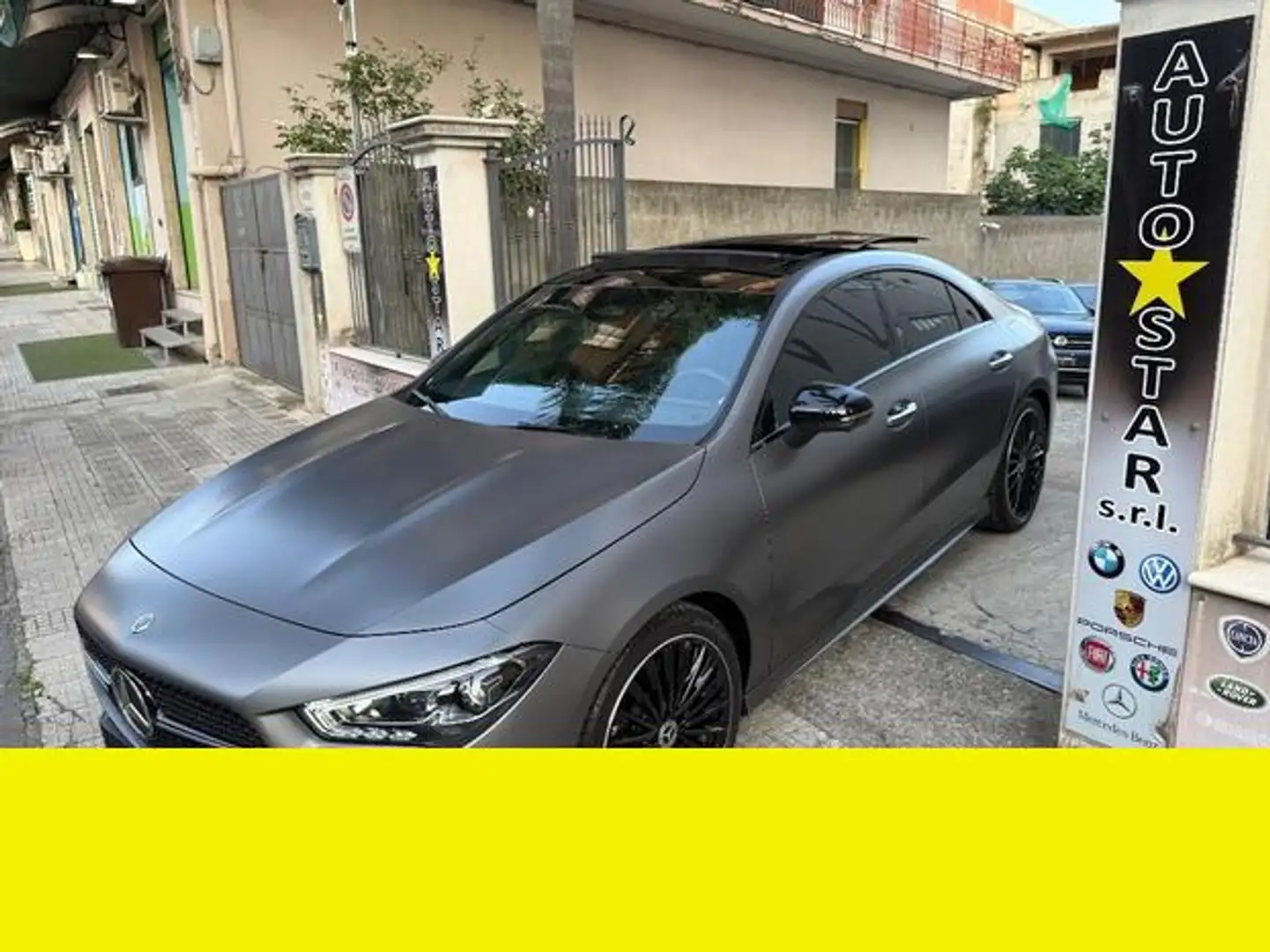 Mercedes-Benz - 2