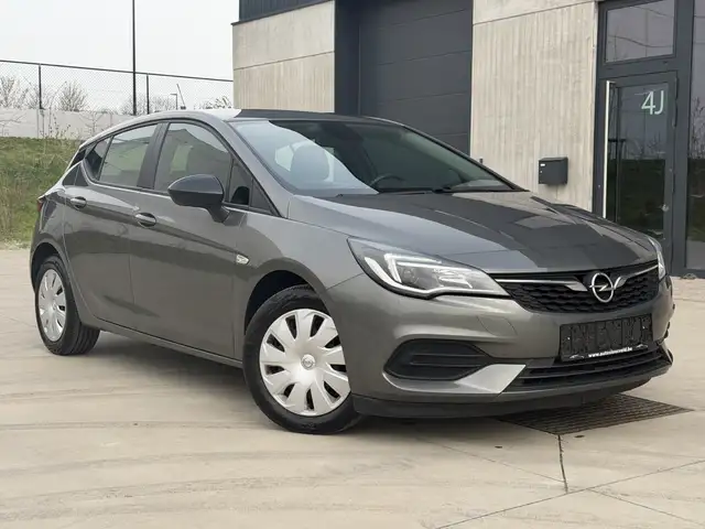 Opel Astra 1.2 Turbo Euro 6d / CARPLAY/ PDC/ Verwarmd Zetels