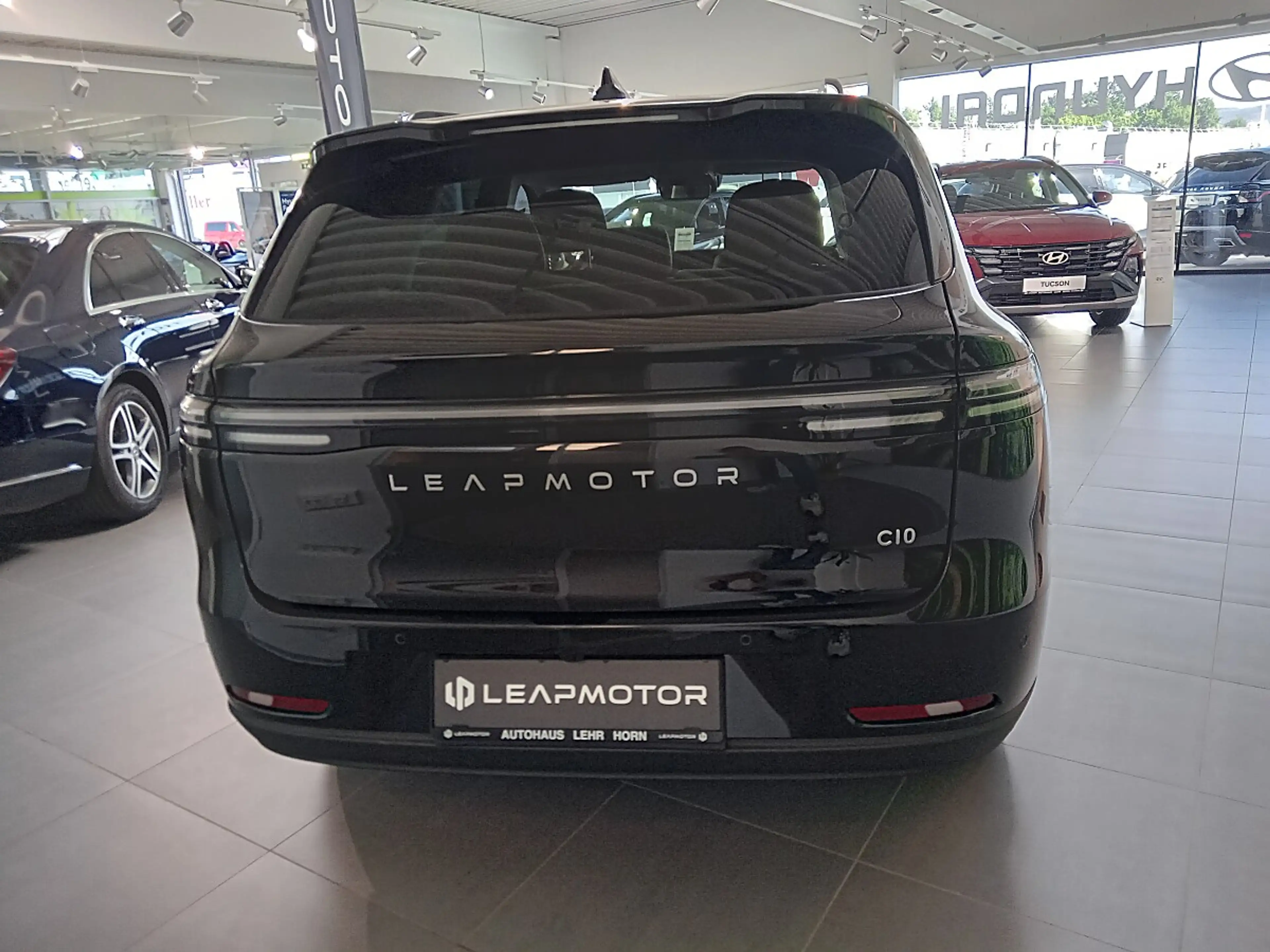 Leapmotor C10 Elektro 81,9kWh Design ProMax — photo 3