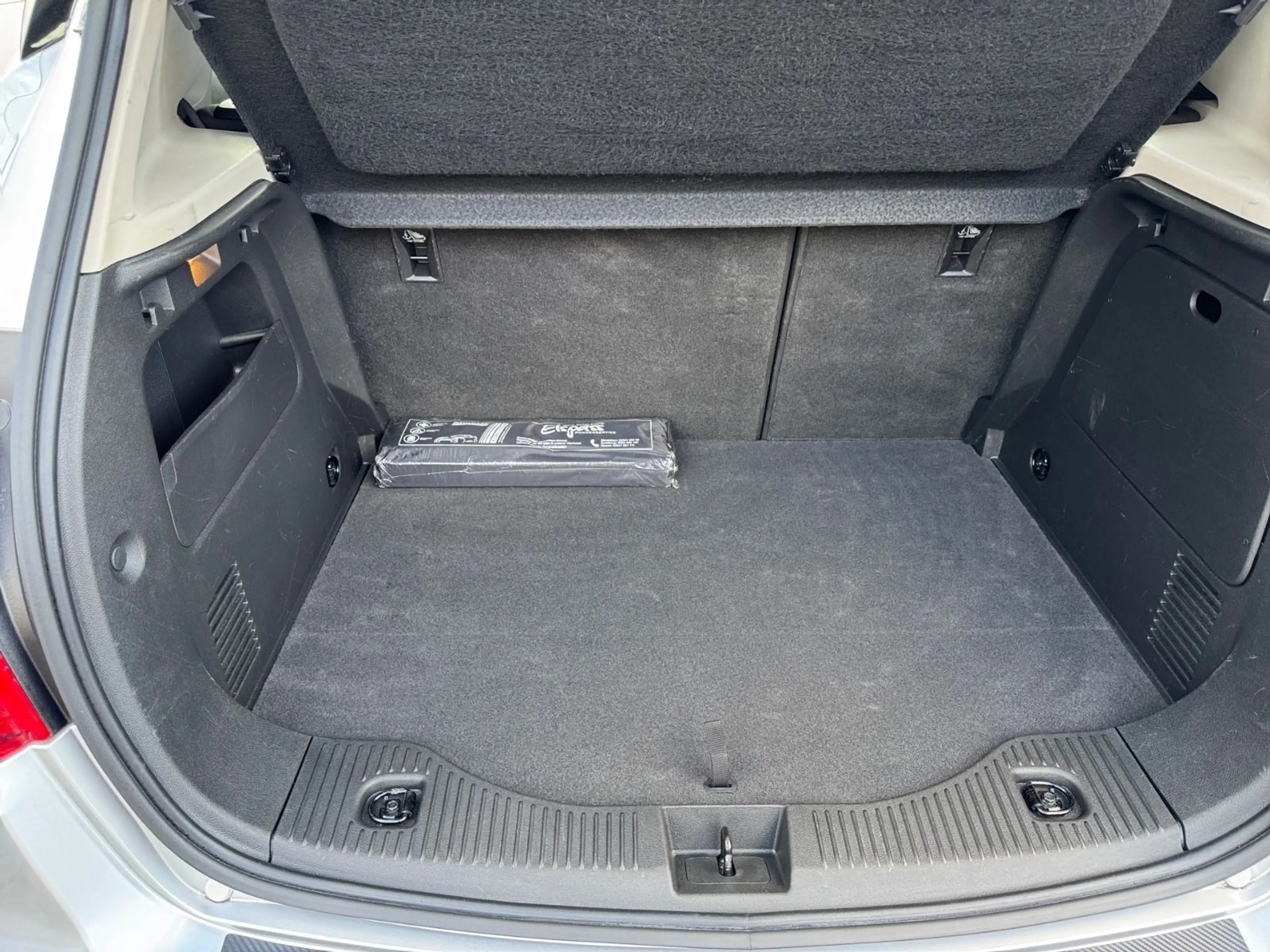 Opel Mokka X Edition 4x4, Kamera, Navi, mit WR — photo 11