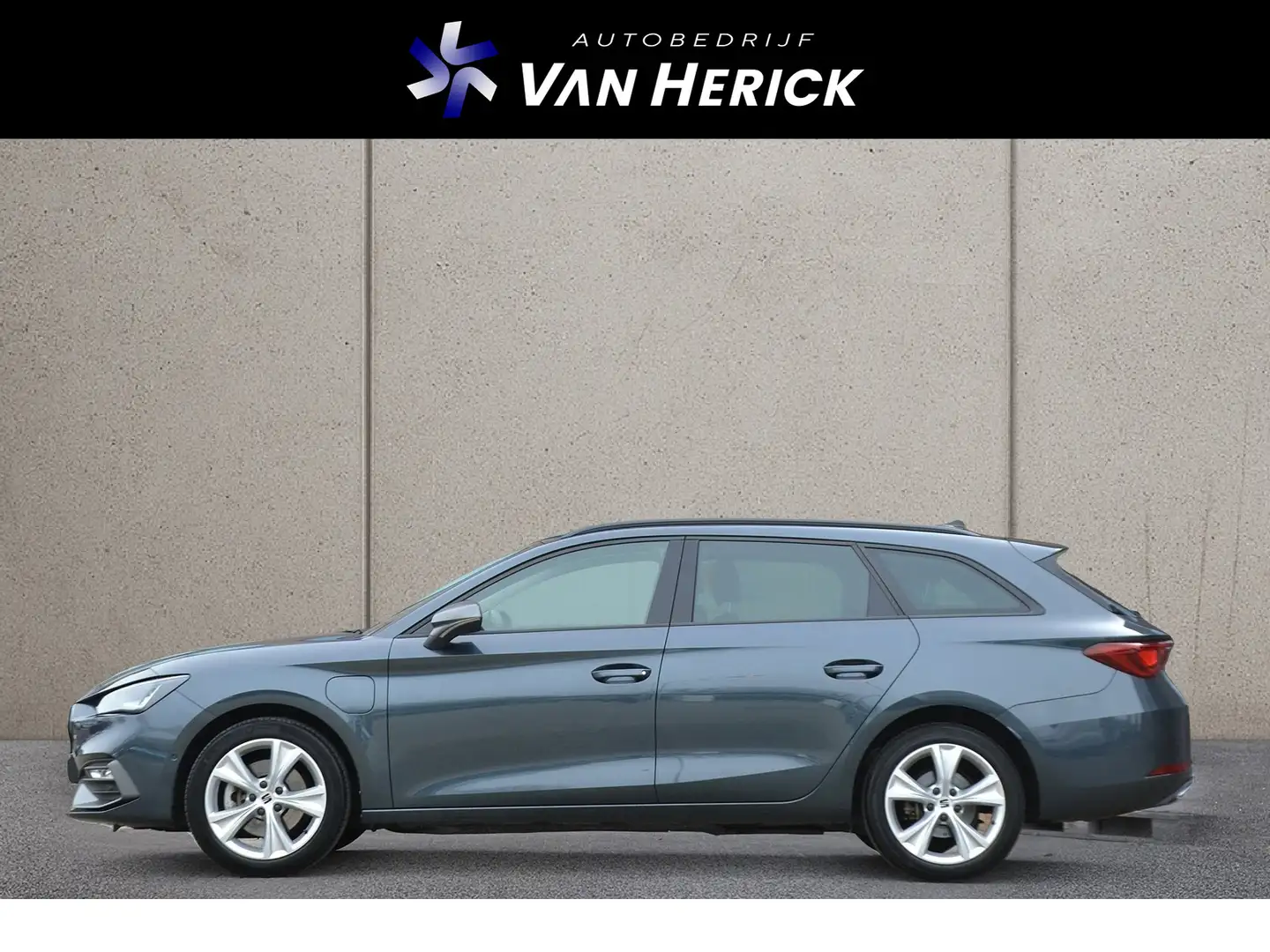 SEAT Leon e-Hybrid Sportstourer 1.4 TSI eHybrid 204PK PHEV FR | Navig Grau - 2