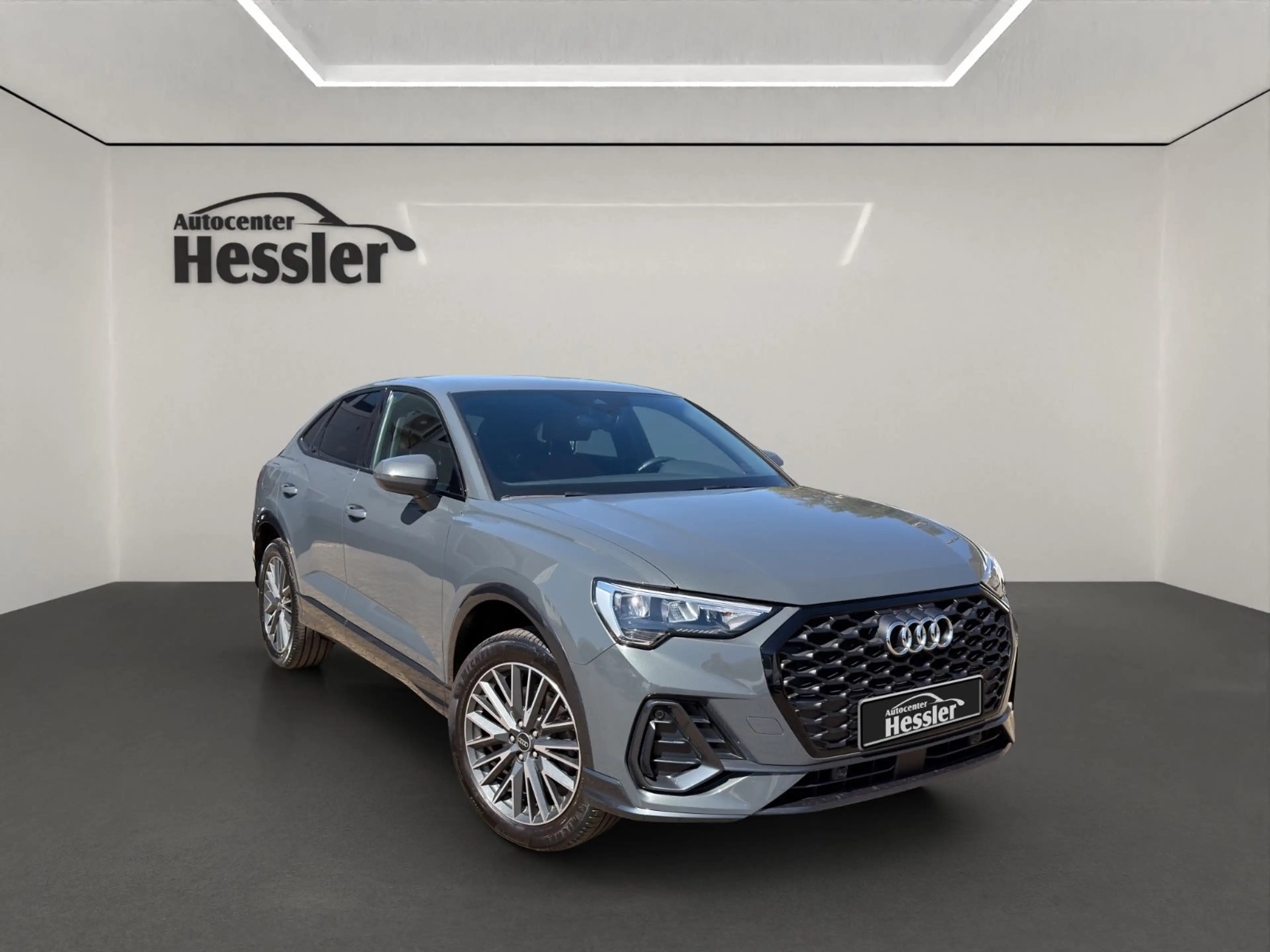 Audi Q3 Sportback 45 TFSI S-LINE*LED*Virtual Cockpit+ — photo 4