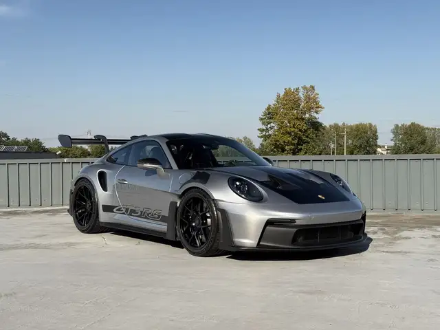 Porsche 992 GT3 RS Weissach