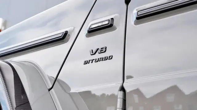 Mercedes-Benz G-Class view 13