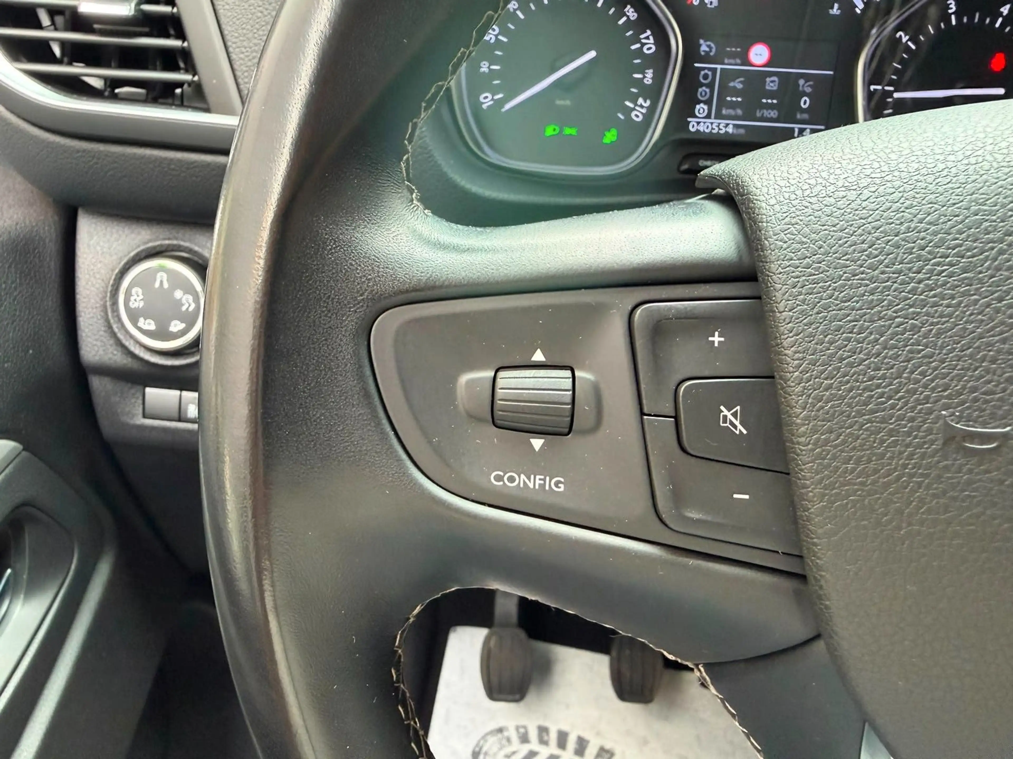 Opel Zafira Life Elegance M BI-XENON, STANDHEIZUNG — photo 15