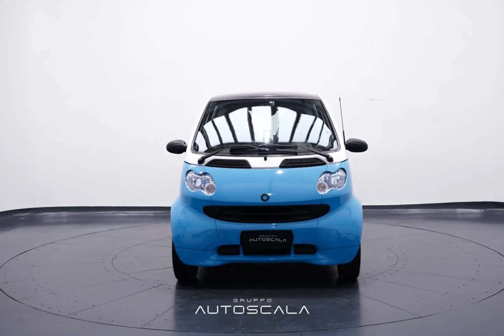 smart forTwo 600 smart & Pulse GPL (45 kW) Blu/Azzurro - 2