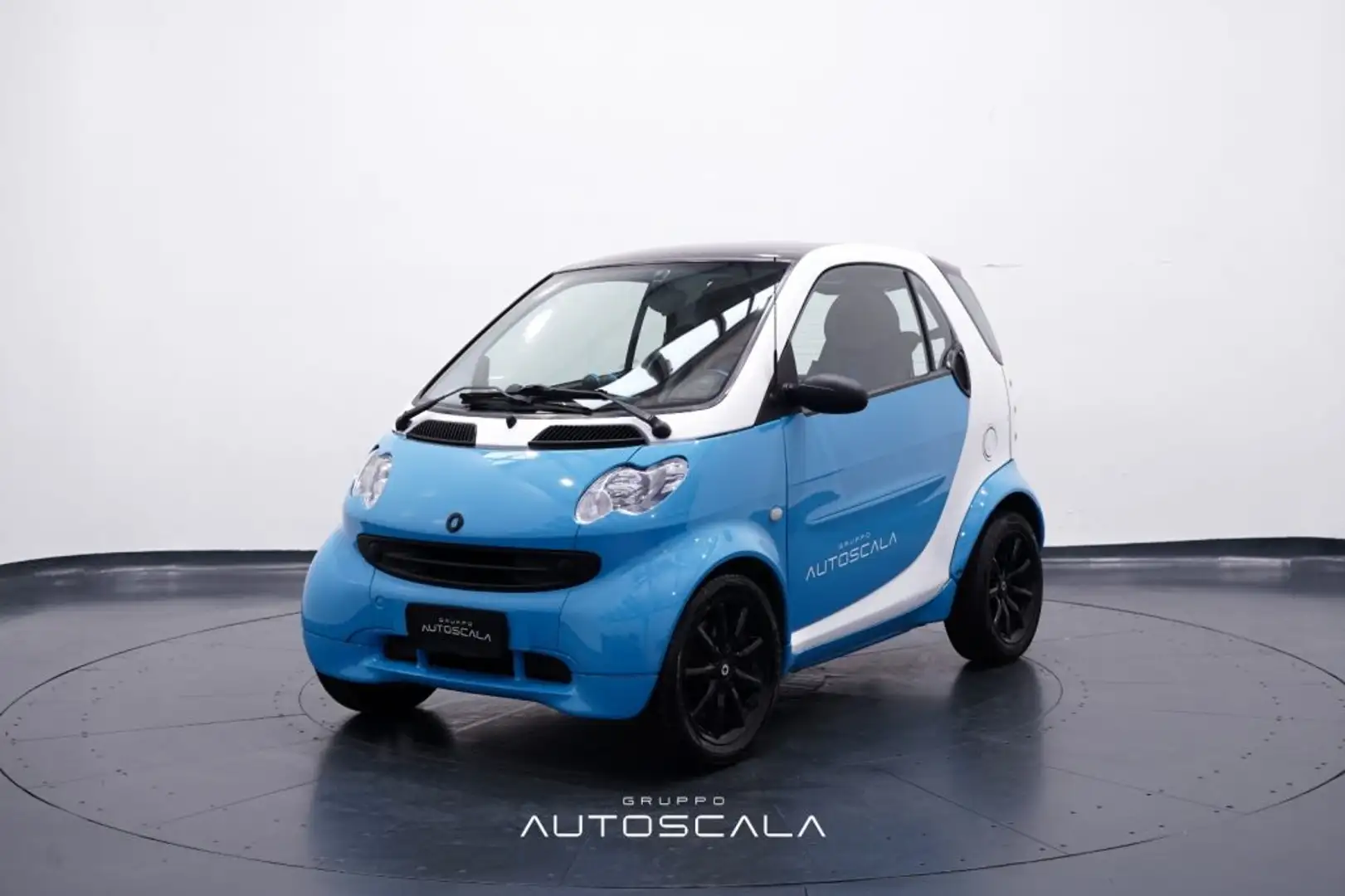 smart forTwo 600 smart & Pulse GPL (45 kW) Blu/Azzurro - 1