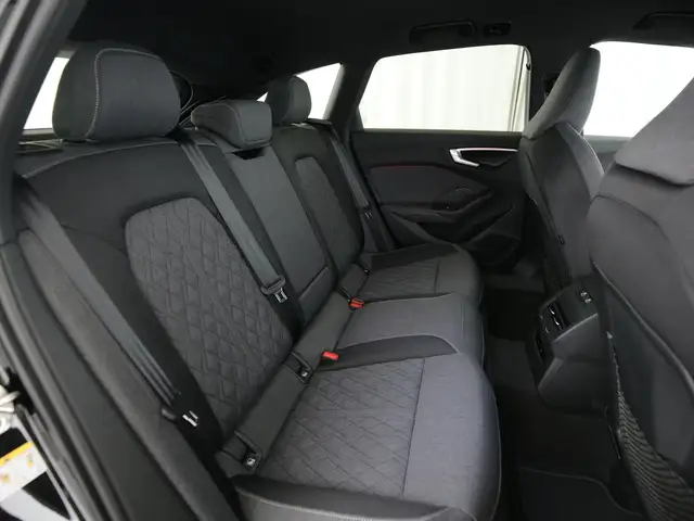 Audi A5 view 13