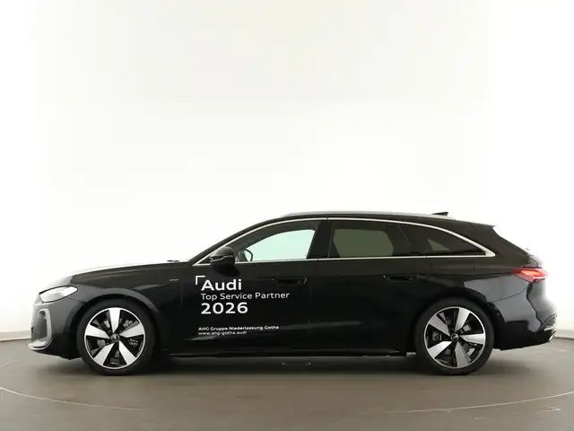 Audi A5 view 4