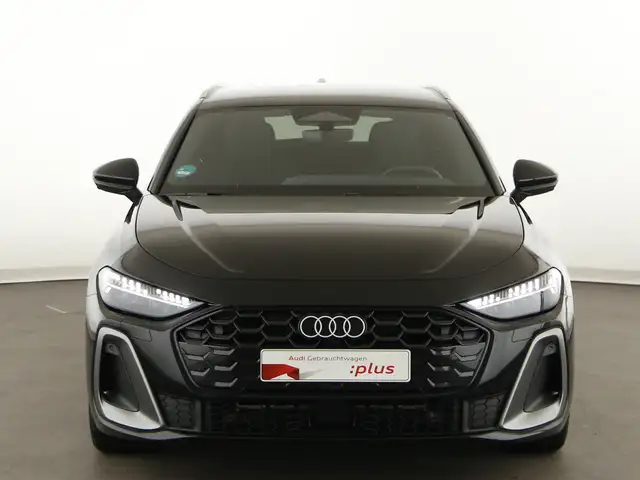 Audi A5 view 3