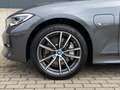 BMW 330 e xDrive Sport Line LASER/HUD/G-DACH/MEMO/DAB Grijs - thumbnail 3