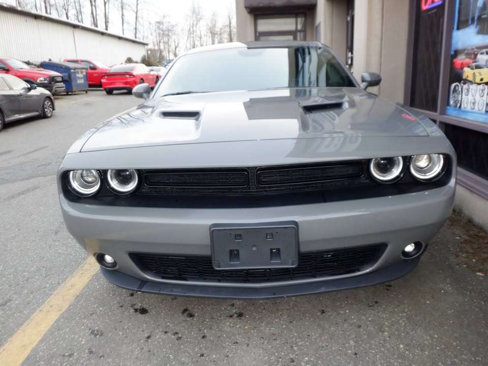 2019 Dodge Challenger SXT — снимка 1