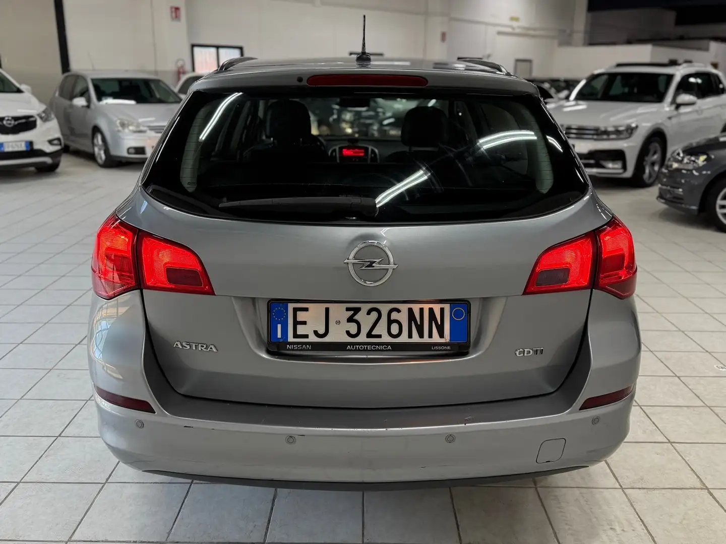 Opel Astra Sports Tourer 1.7 cdti Cosmo 125cv Adatta PER NEOP - 2