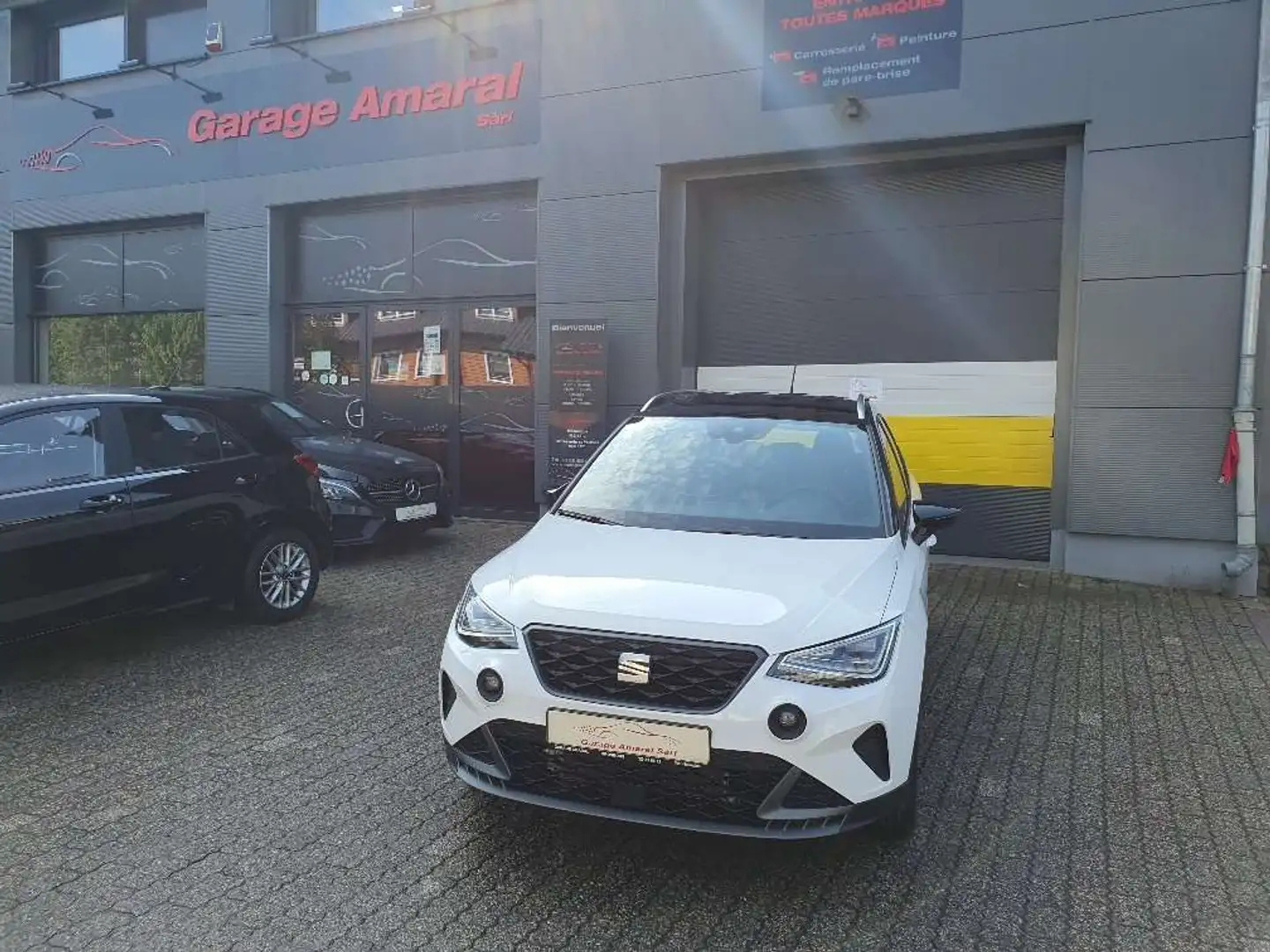 SEAT Arona FR SPORT 1.0 TSI 110 Blanc - 1