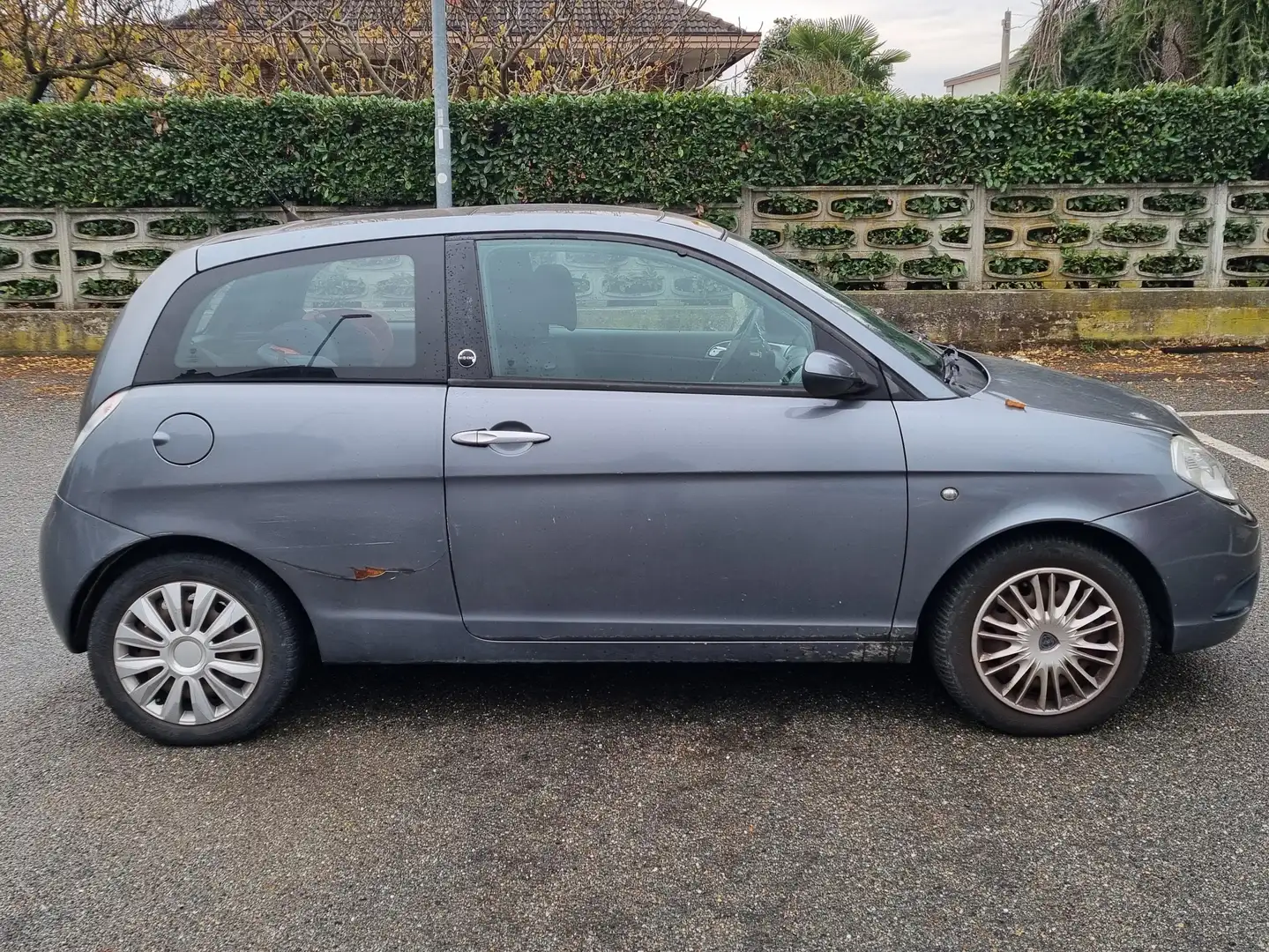 Lancia Ypsilon Ypsilon II 2007 1.4 8v Argento ecochic Gpl Grey - 2