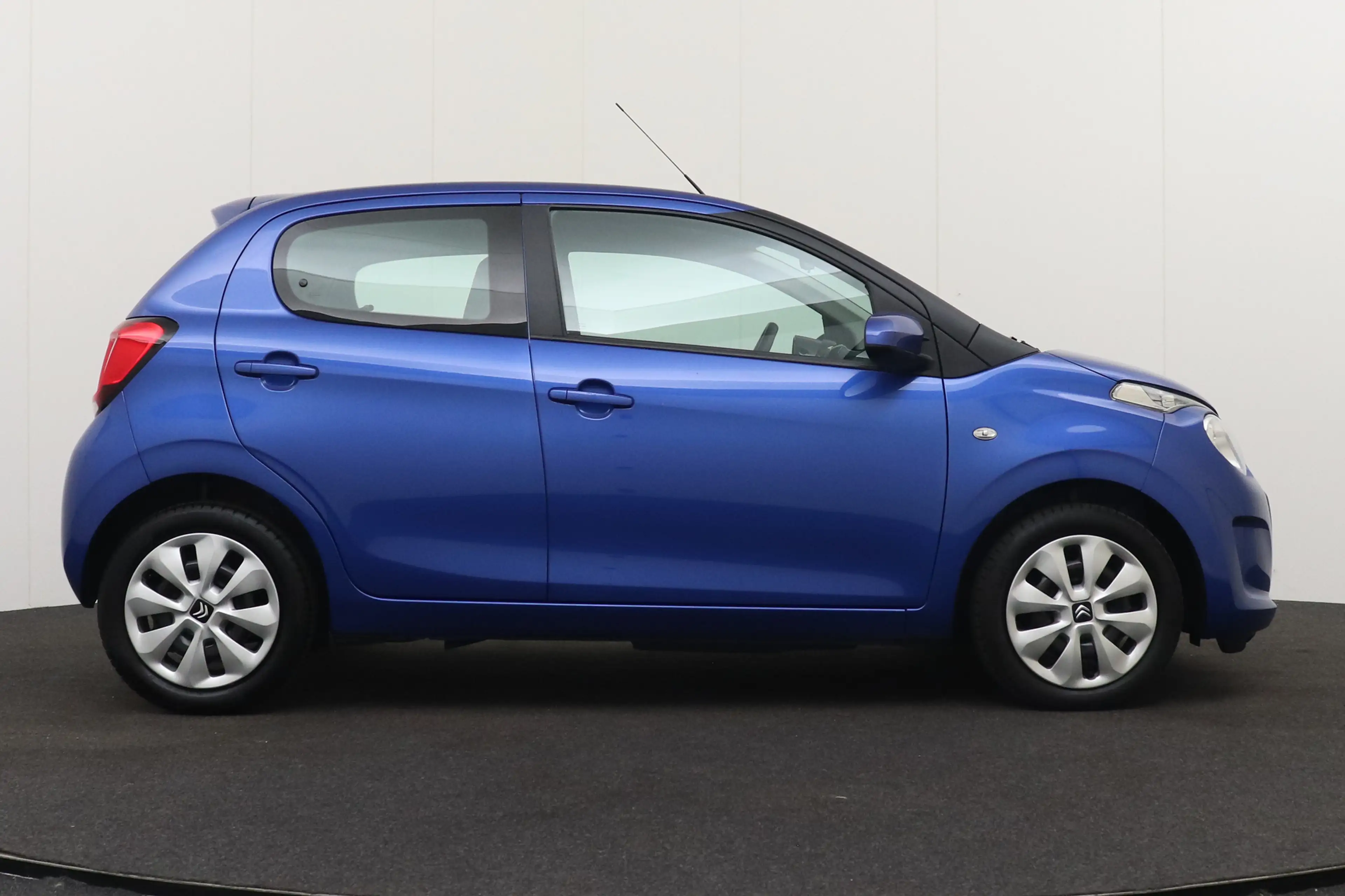 Citroen C1 1.0 VTi Pack Comfort DAB Privacy Glas LED — photo 6