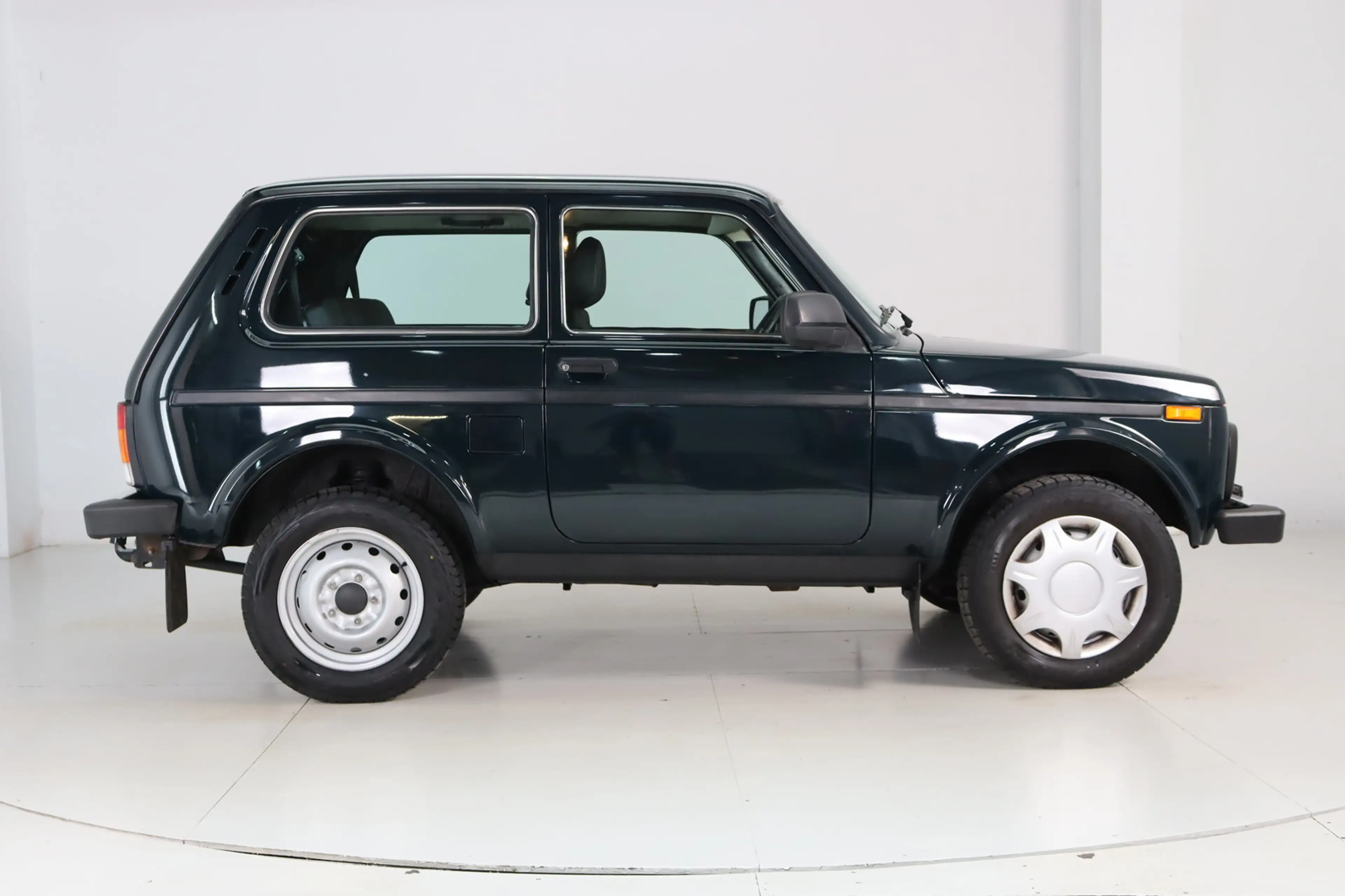 Lada Taiga Niva 1.7 4x4 * 1. Hand * AHK * — photo 5