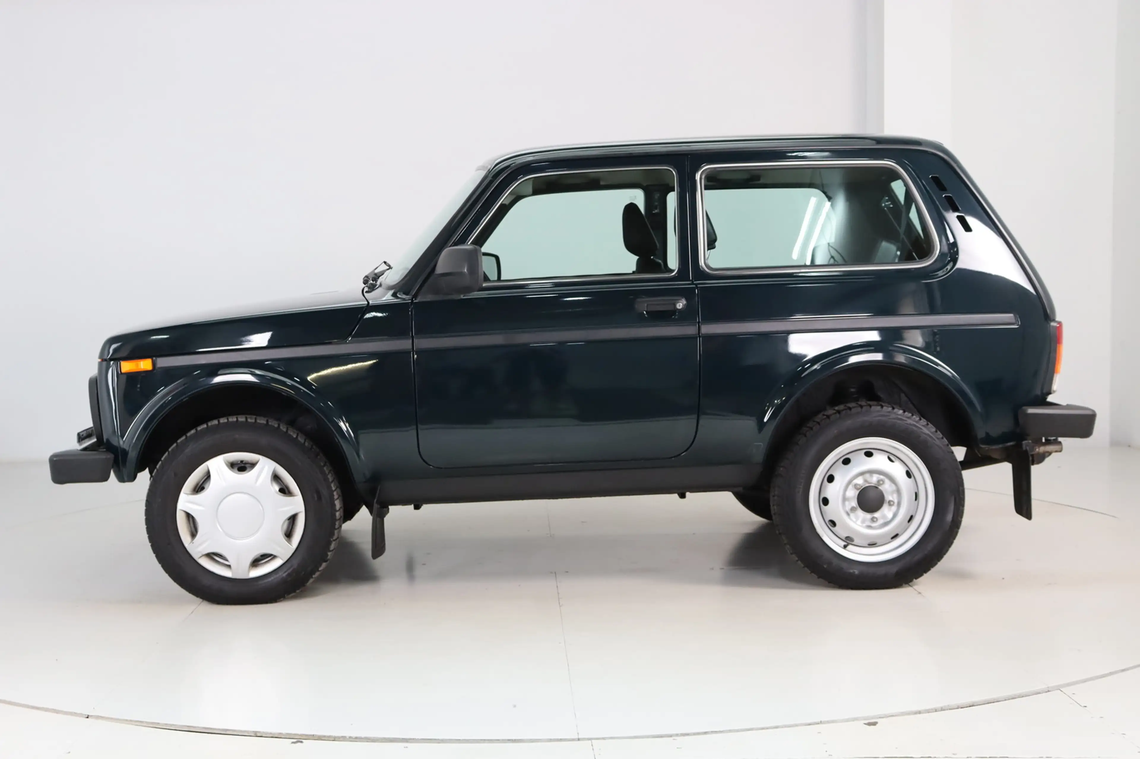 Lada Taiga Niva 1.7 4x4 * 1. Hand * AHK * — photo 4