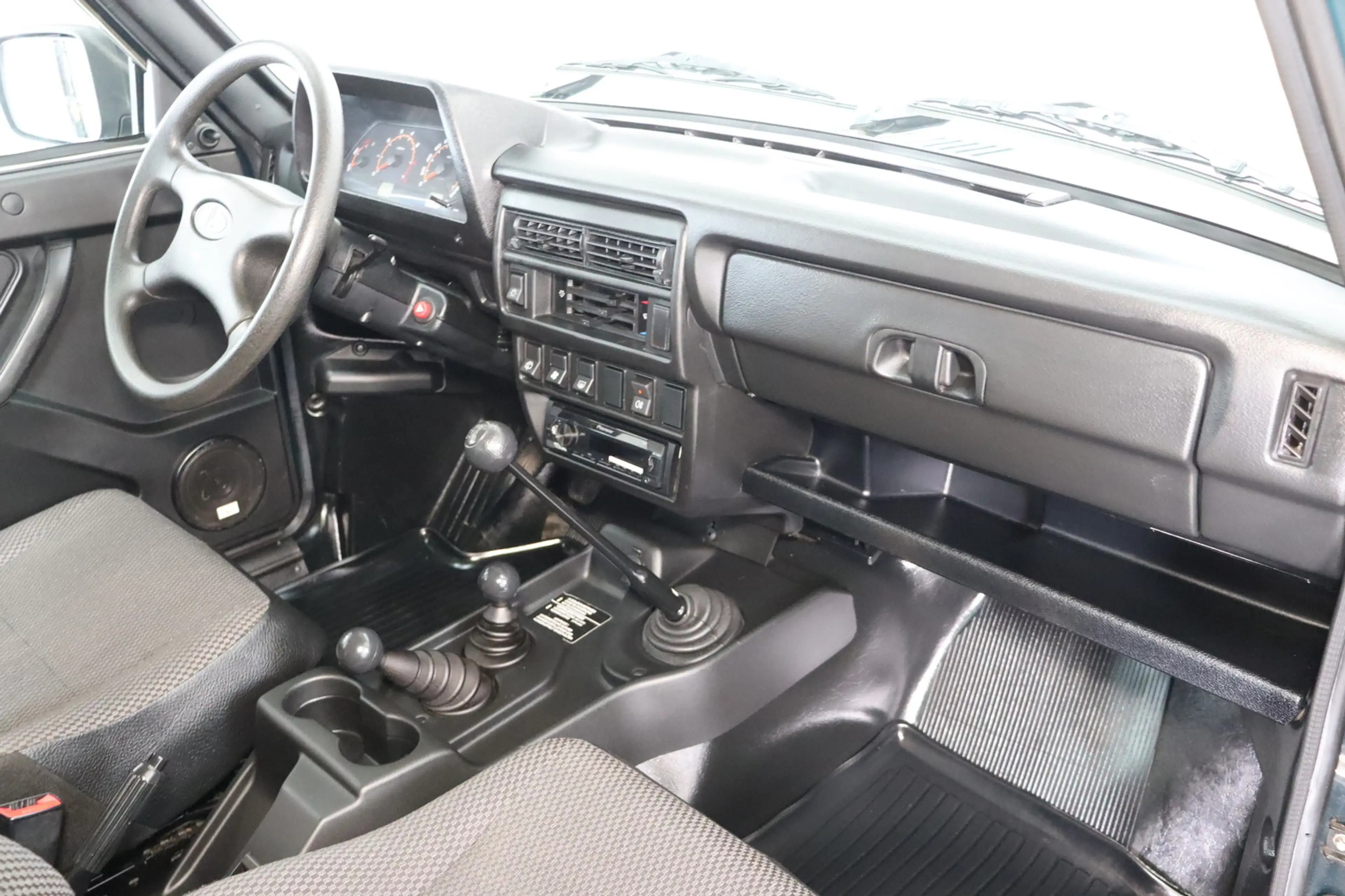 Lada Taiga Niva 1.7 4x4 * 1. Hand * AHK * — photo 15