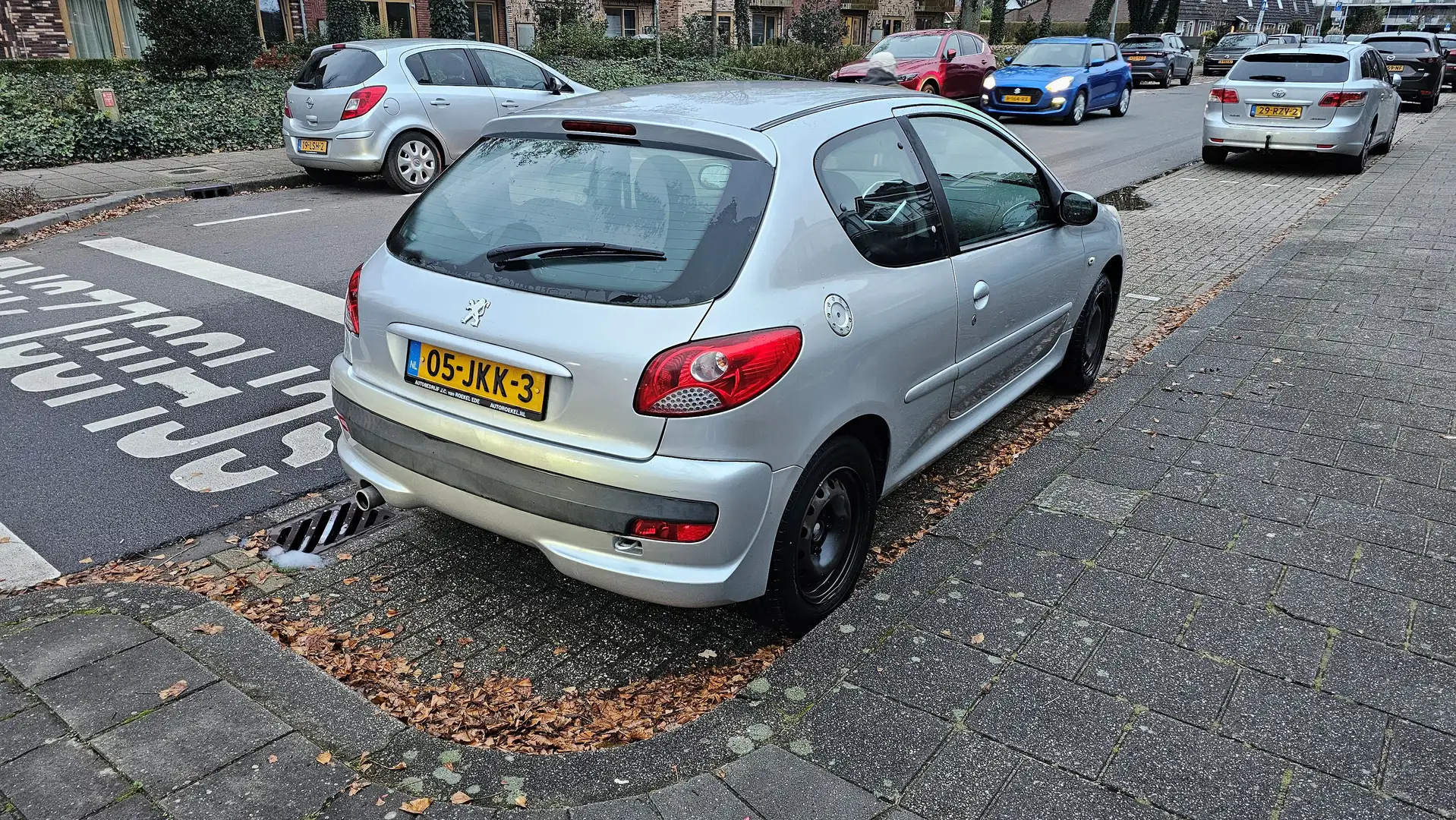Peugeot 206 206+ - 2