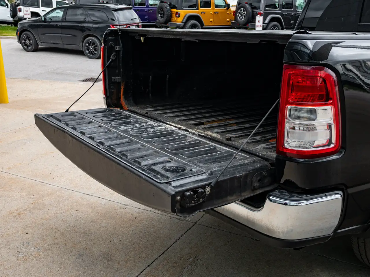RAM 1500 снимка RAM 1500