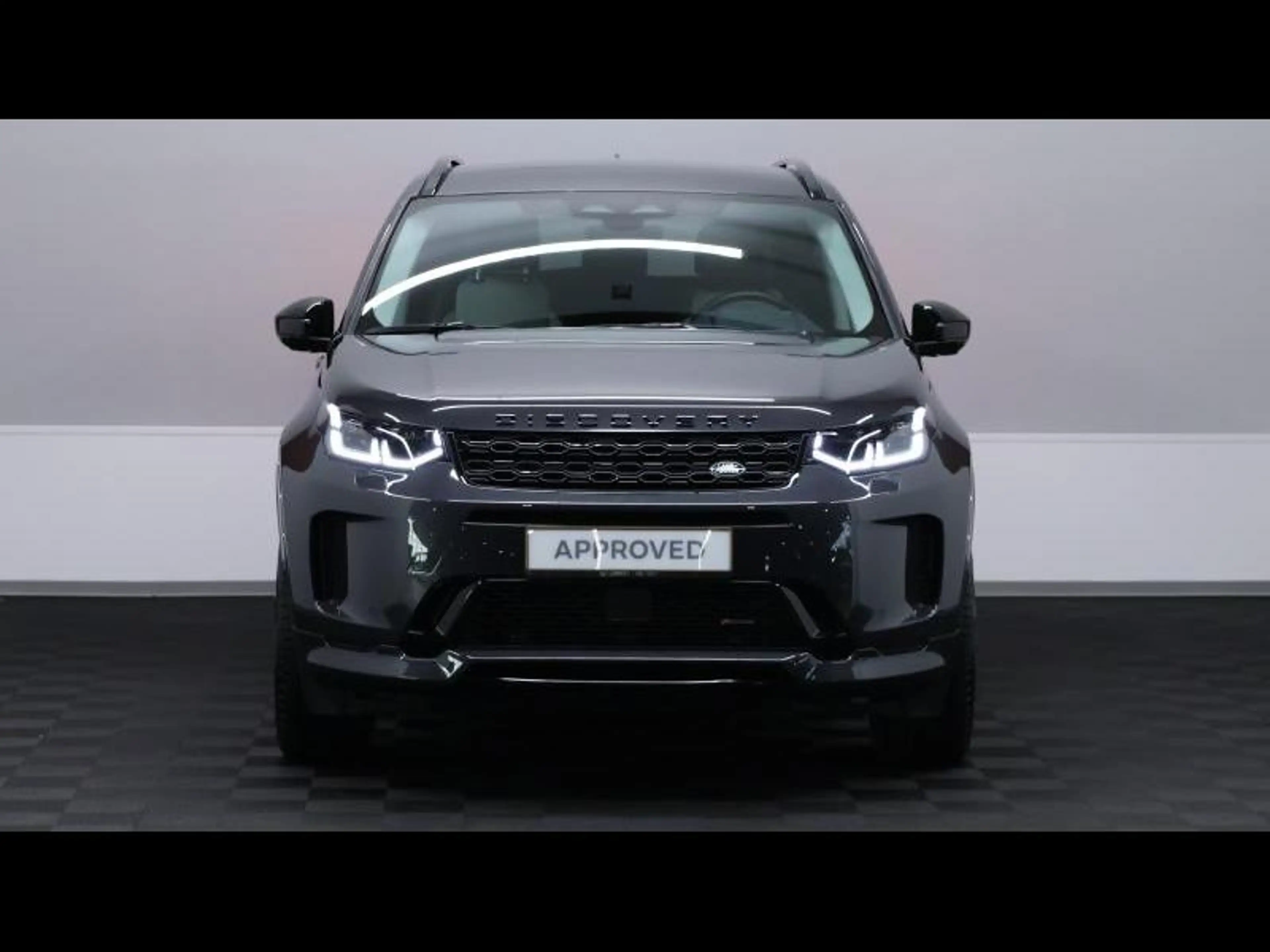 Land Rover Discovery Sport P250 R-Dynamic HSE Auto — photo 2