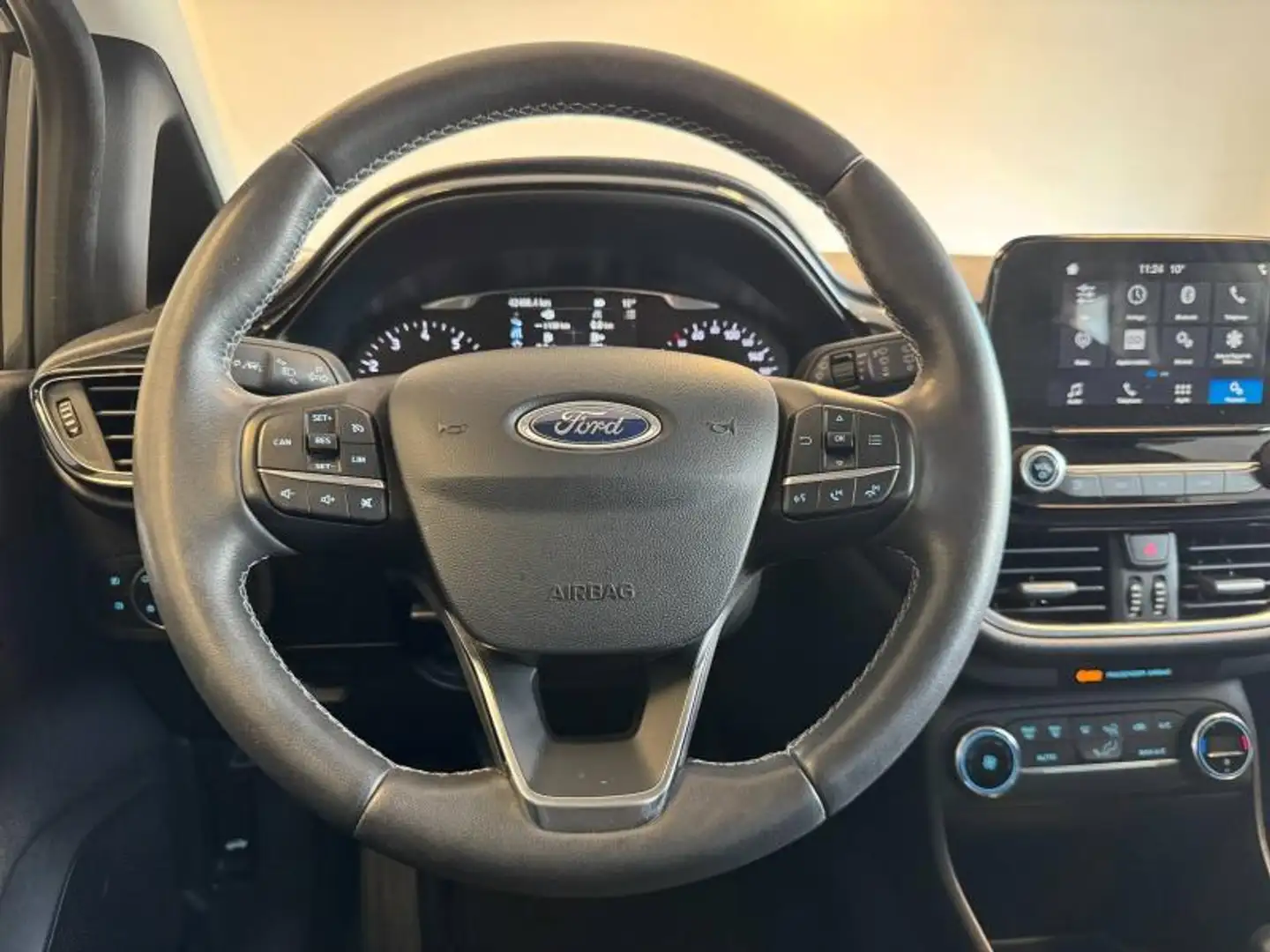 Ford Fiesta 1.0 EcoBoost 100ch Stop\u0026Start Titanium 5p Gris - 2