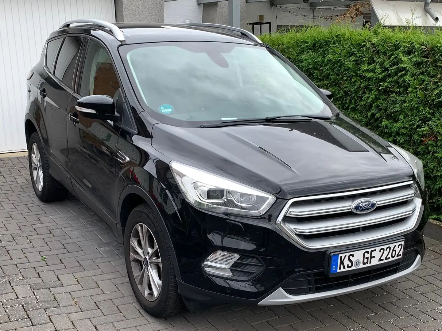 Ford Kuga Titanium*4x4*SH+LHZ*Autom* Noir - 1