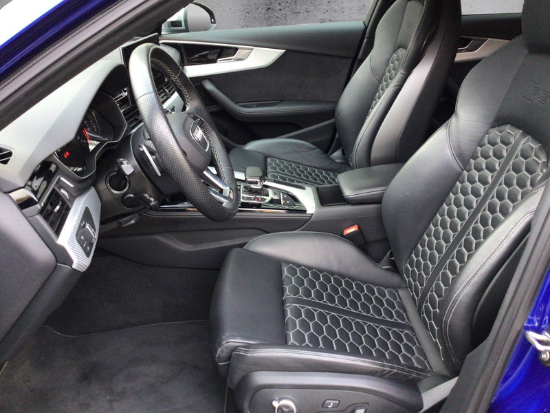 Audi RS4 Avant 2.9TFSI qua Tiptr. MATRIX/EL.SITZE/B&O — photo 9