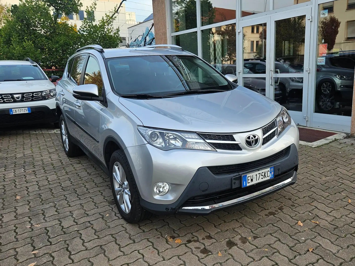 Toyota RAV 4 Rav4 2.2 d-cat Active 4wd 150cv auto CAMERA-CRUISE Grigio - 1