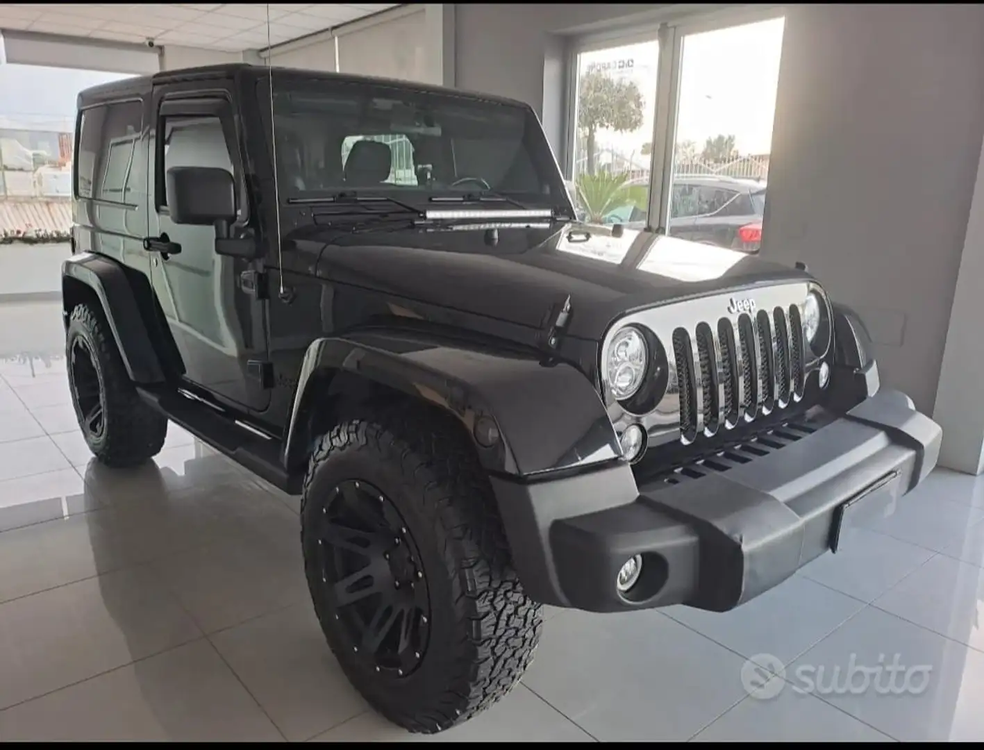 Jeep Wrangler Wrangler 2.8 crd Sahara auto Nero - 1