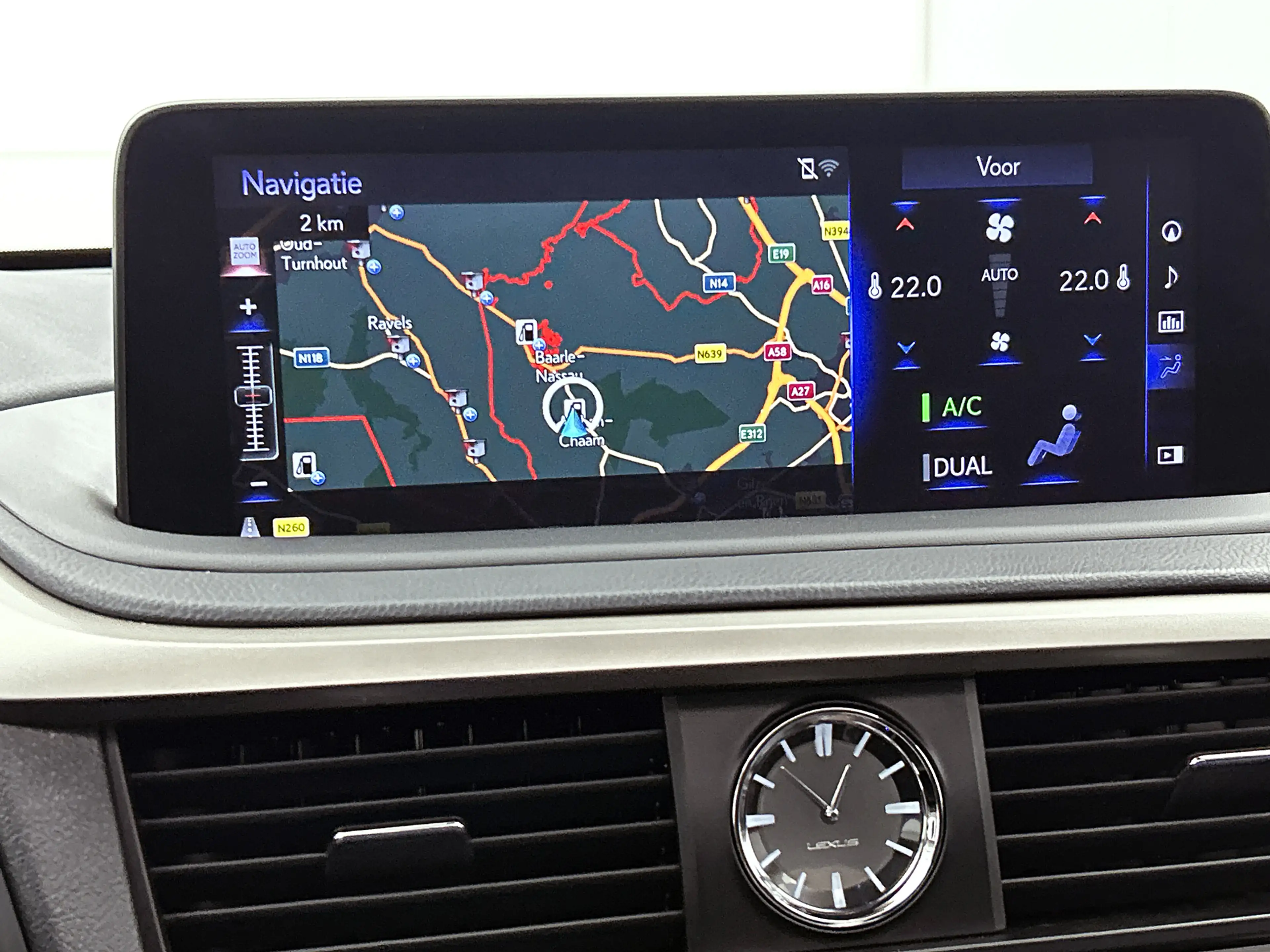 Lexus RX 450h Hybrid President Line — photo 8