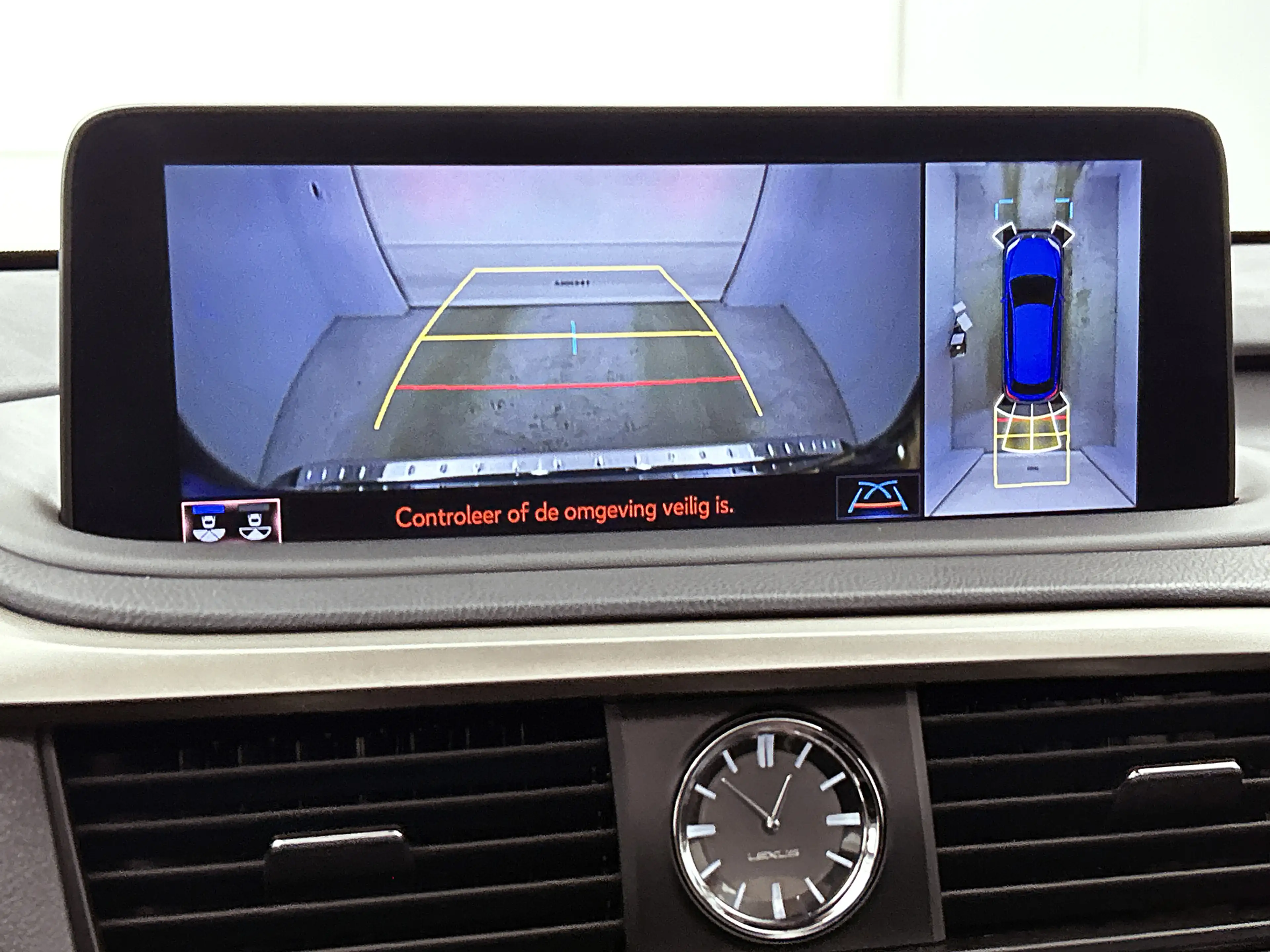 Lexus RX 450h Hybrid President Line — photo 9