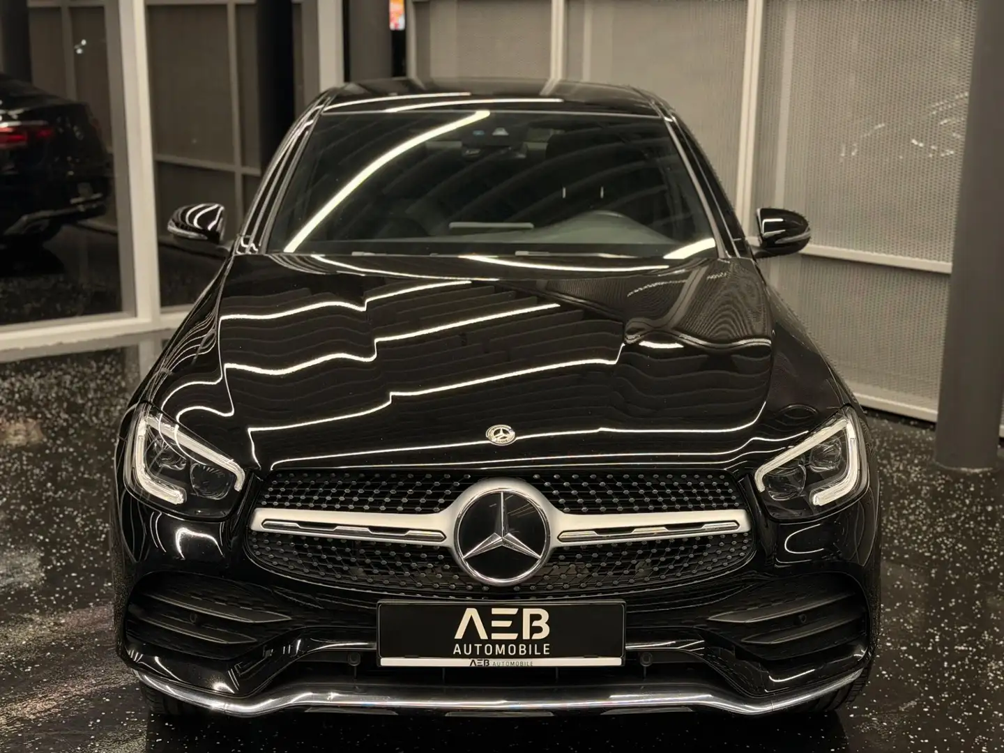 Mercedes-Benz GLC 300 e PHEV Coupé **4MATIC**AMG**SHZ**UVM** Schwarz - 2