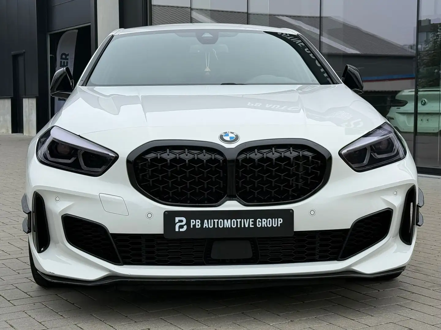 BMW 135 M-Sport-Cam-Cockpit-Pro-Nav-HK-Memory Blanc - 2
