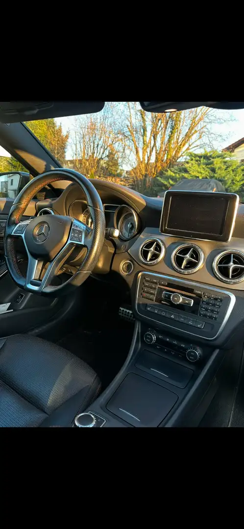 Mercedes-Benz CLA 250 CLA 250 Aut. Weiß - 2